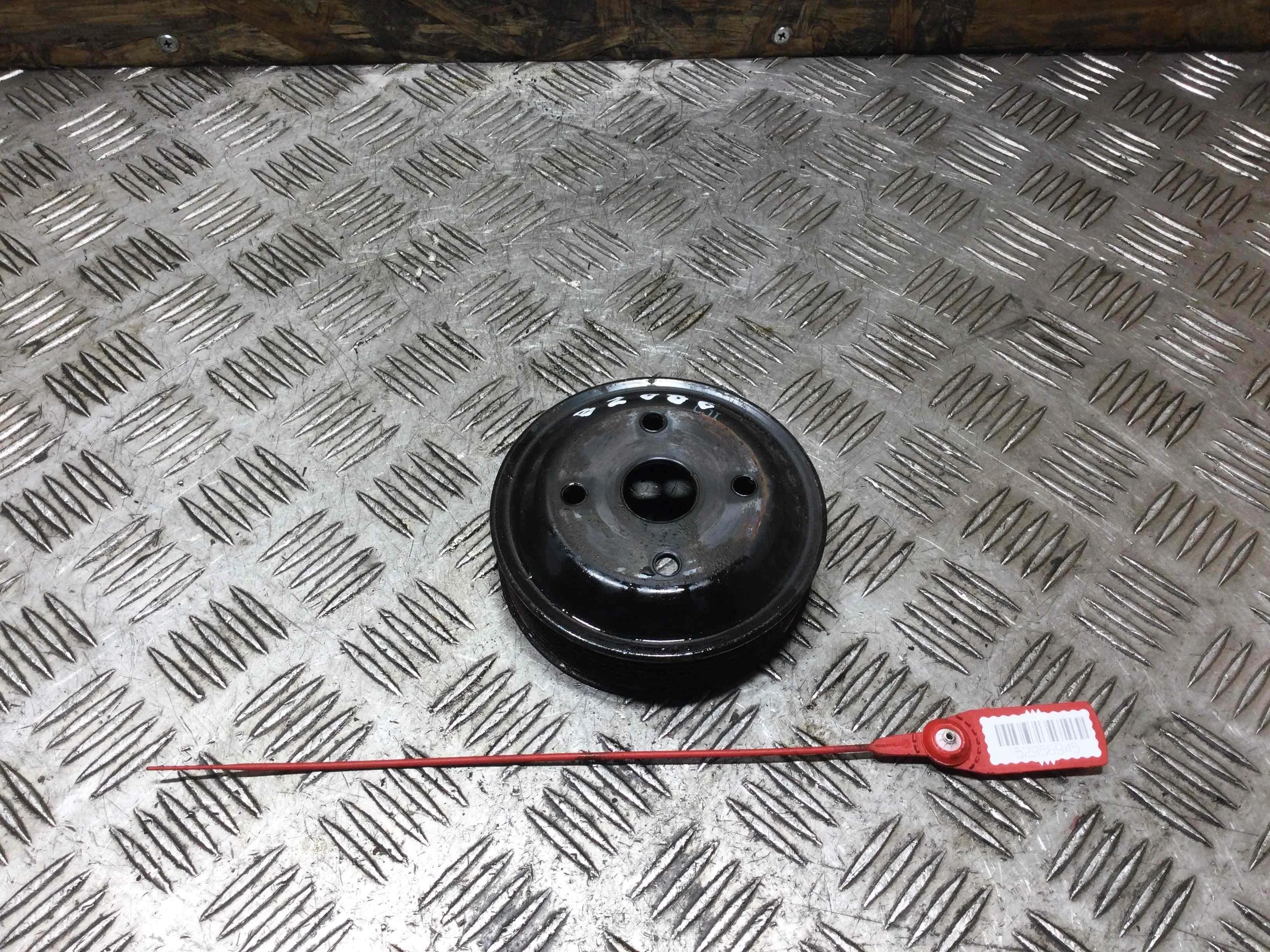 Шкив помпы Kia Sorento 1 поколение [рестайлинг] (2006-2009) дизель 2.5 CRDi Механика