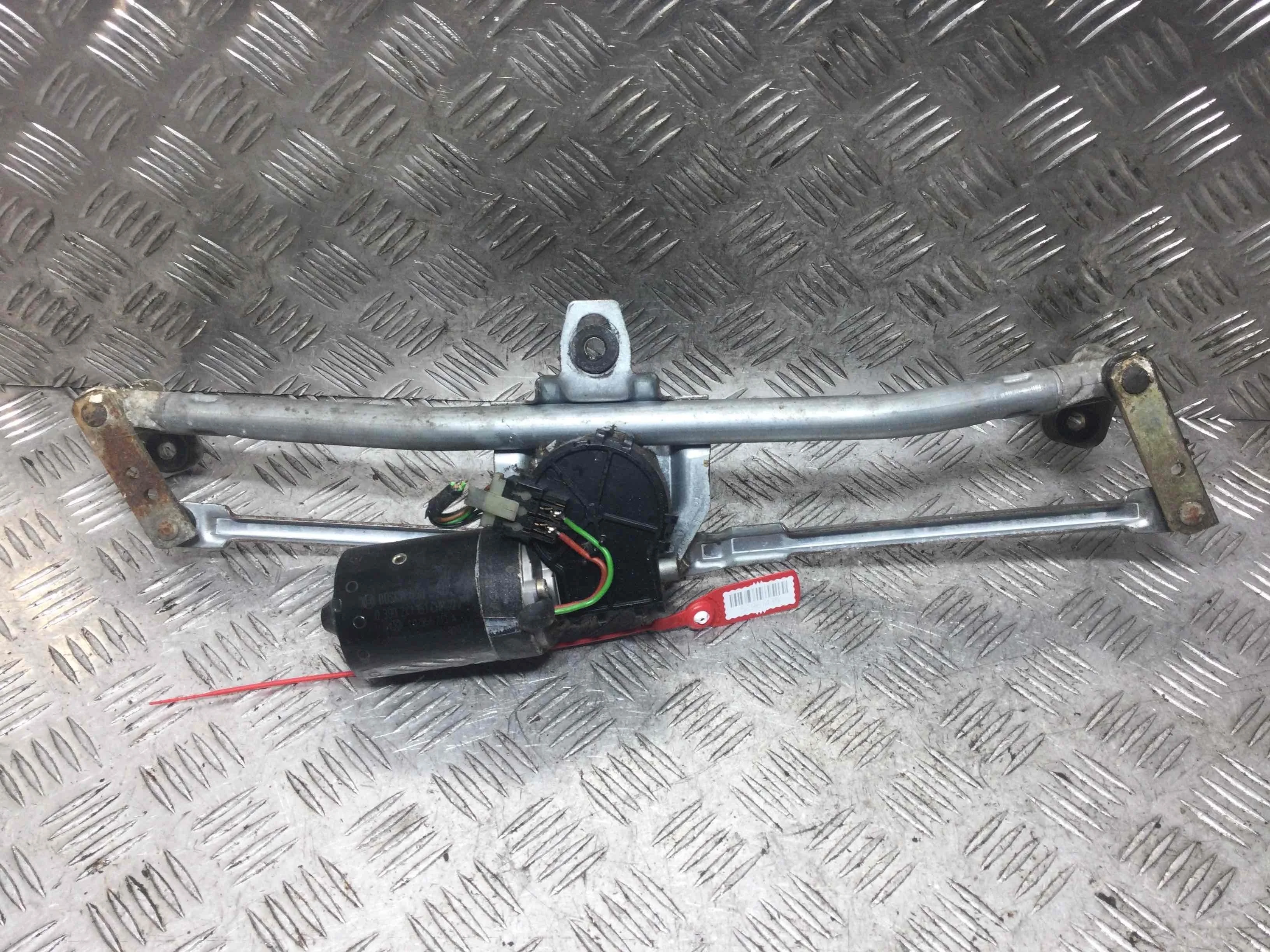 Механизм стеклоочистителя (трапеция дворников) Audi A3 8L (1996-2000) бензин 1.6  Механика