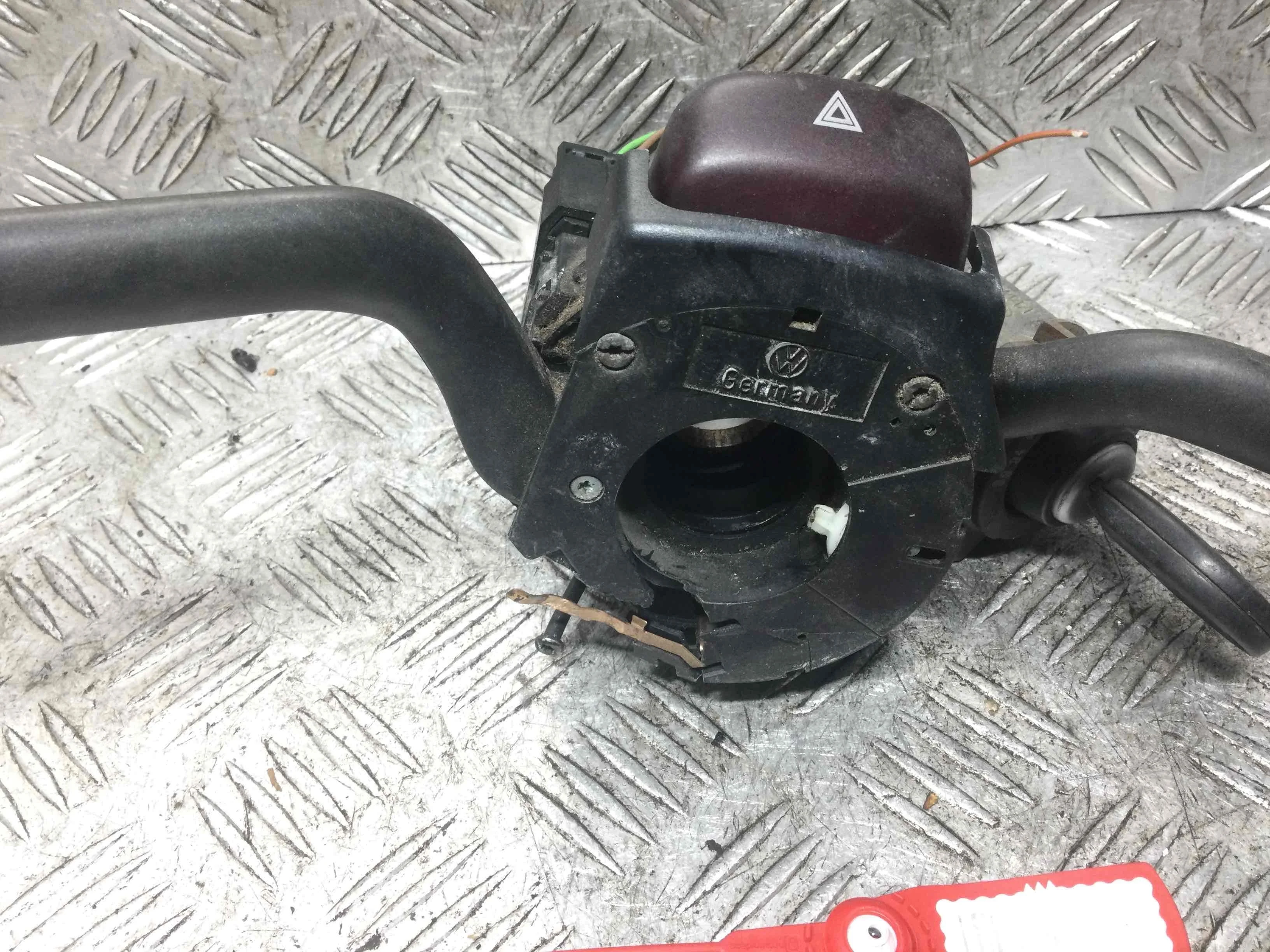 Переключатель подрулевой (стрекоза) Volkswagen Polo 3 поколение [рестайлинг] (2000-2002) бензин 1.4 i Механика Х/б