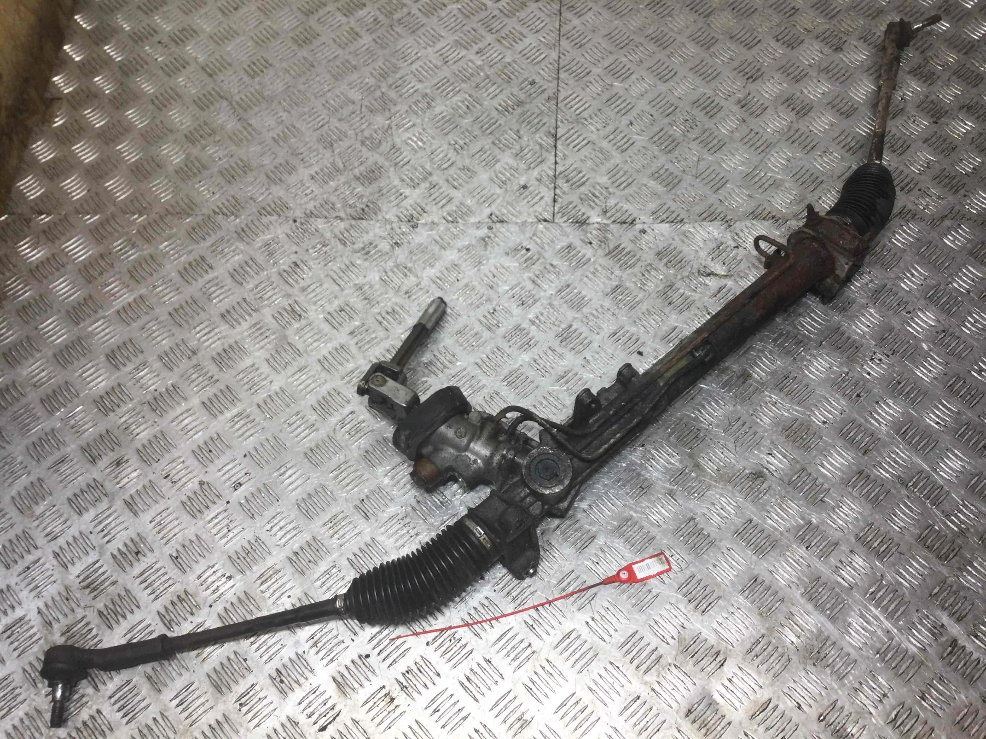 Рулевая рейка Volkswagen Golf 4 поколение (1997-2004) бензин 1.8 i Механика Х/б