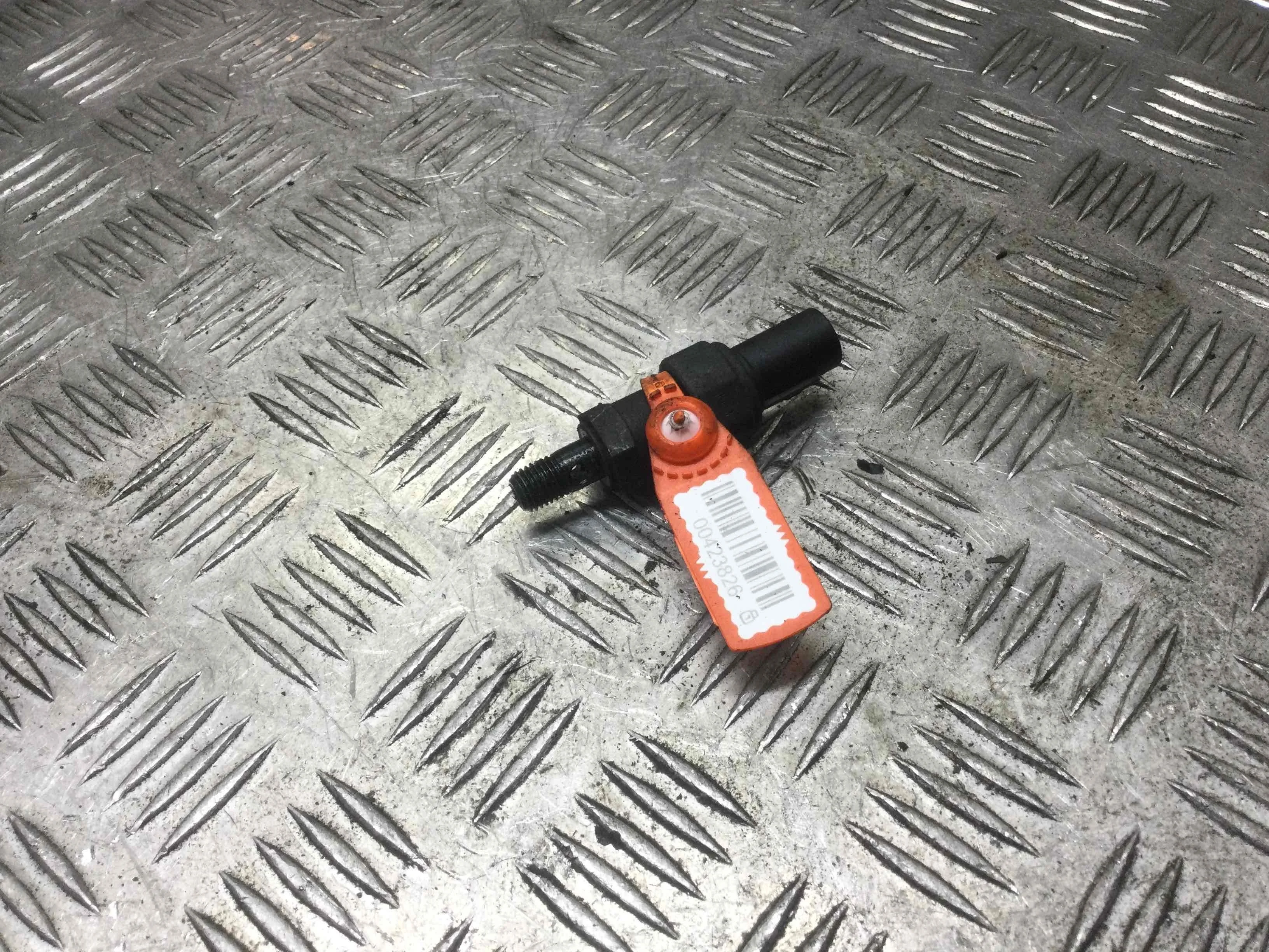 Датчик давления масла Kia Sorento 1 поколение (2002-2006) дизель 2.5 CRDi Автомат