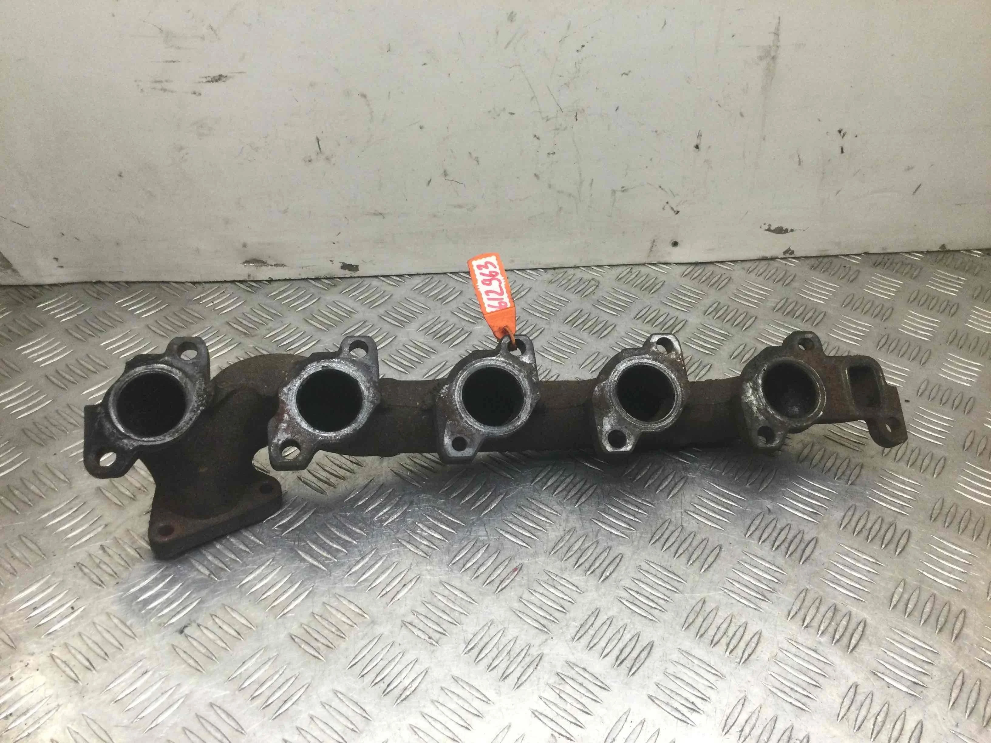 Коллектор выпускной Mercedes ML W163 (1997-2001) дизель 2.7  Автомат