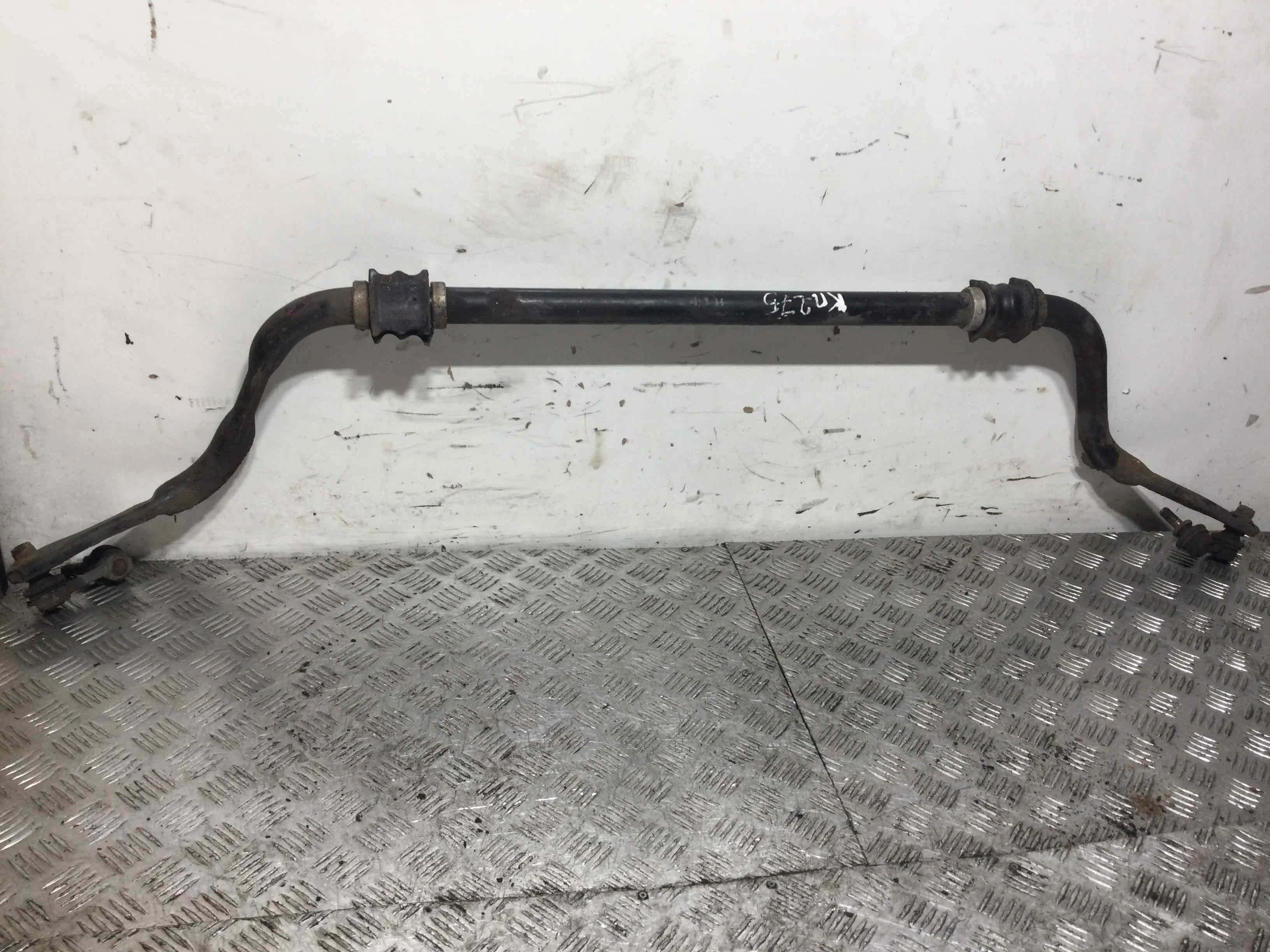 Стабилизатор подвески (поперечной устойчивости) передний Nissan Navara D40 (2005-2010) дизель 2.5  Механика