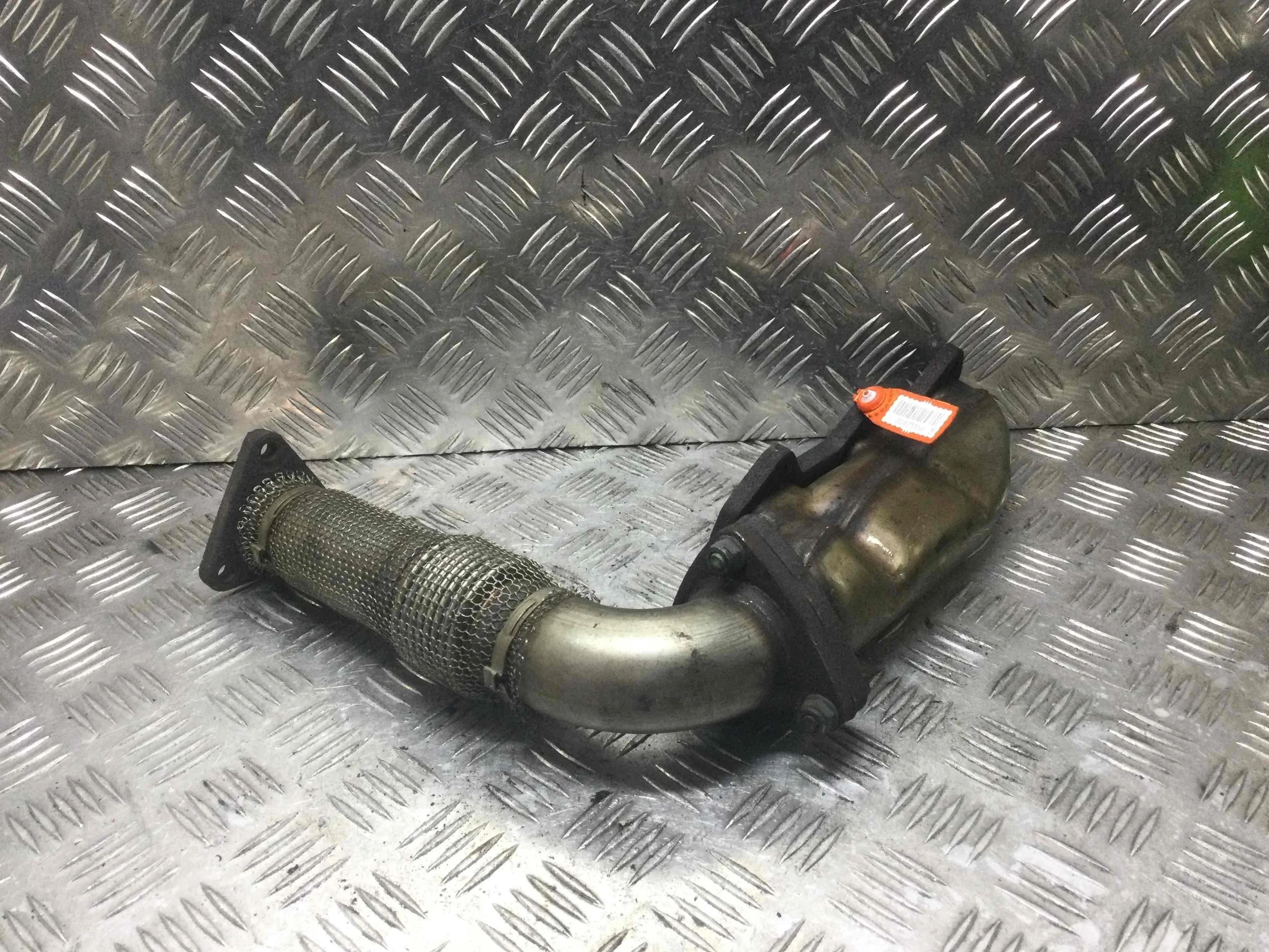 Коллектор выпускной Audi A4 B7 (2004-2008) дизель 2.5 TDI Вариатор Седан