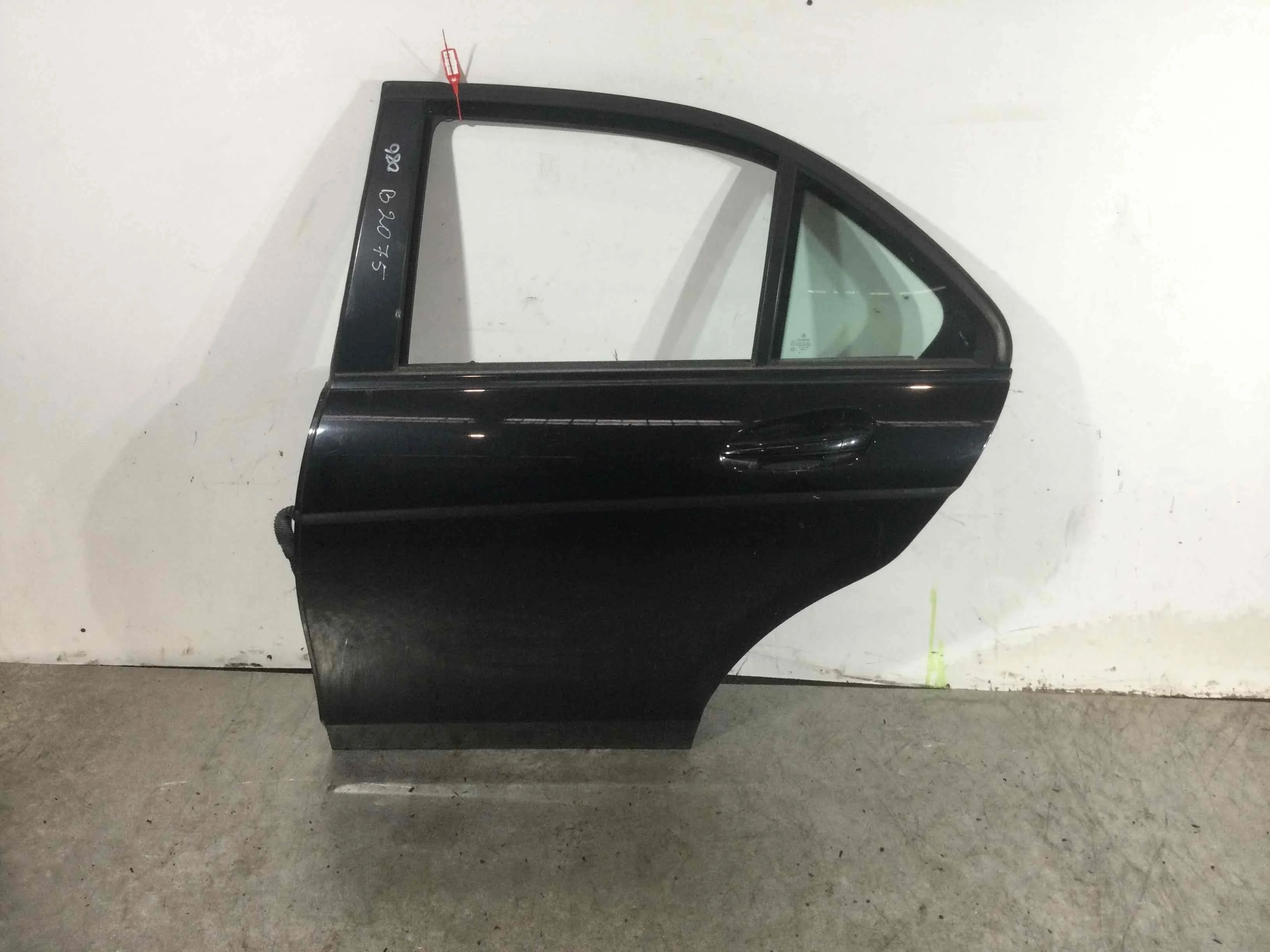 Дверь задняя левая Mercedes C-klasse W204/S204 (2007-2012) дизель 2.2 CDI Автомат Седан