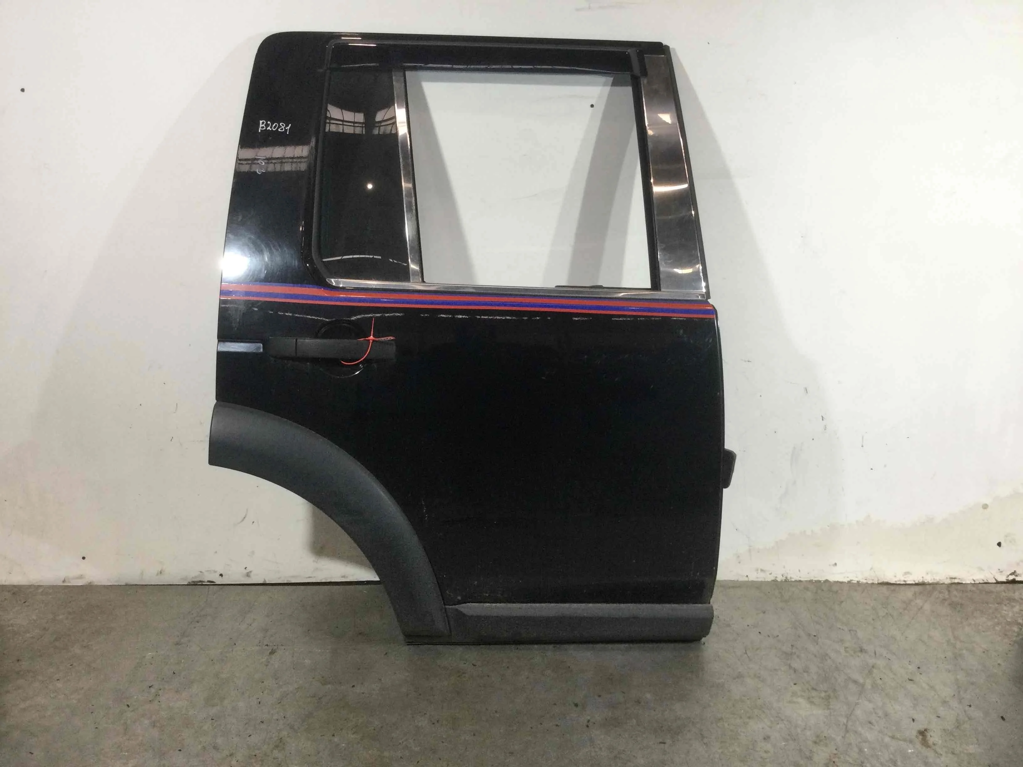 Дверь задняя правая Land Rover Discovery Discovery III (LA) 2004 - 2009 дизель 2.7 TD Механика