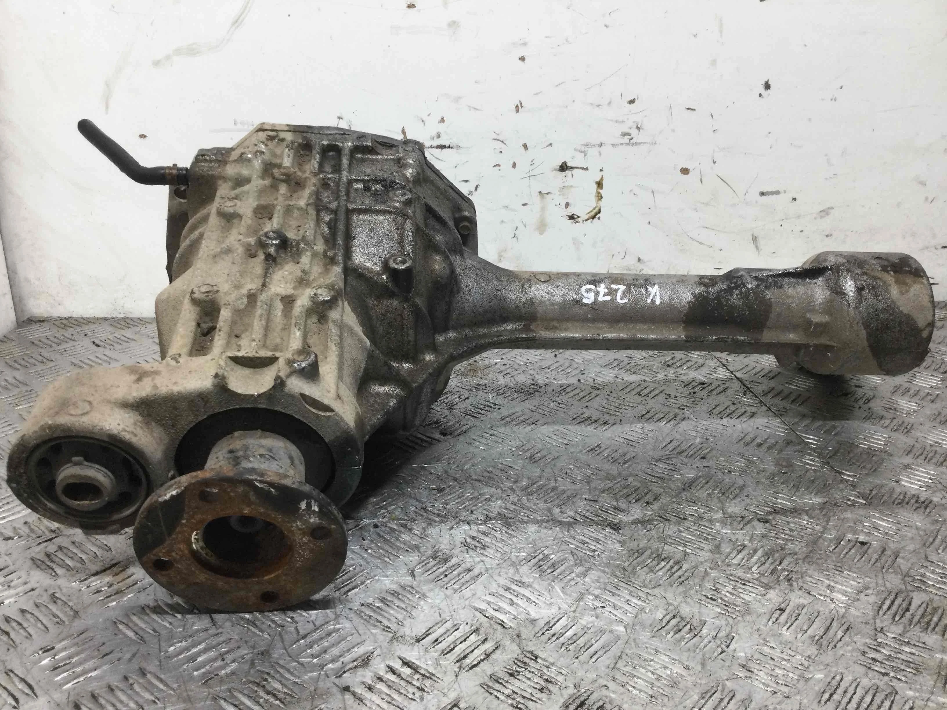 Редуктор переднего моста Nissan Navara D40 (2005-2010) дизель 2.5  Механика