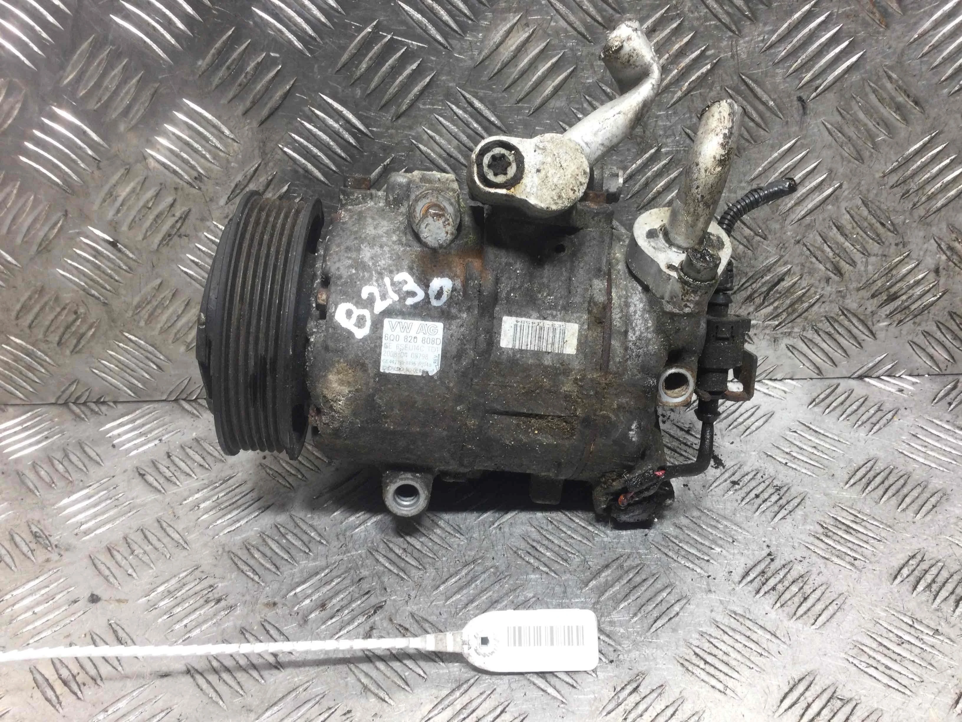 Компрессор кондиционера SEAT Ibiza 3 поколение [рестайлинг] (2006-2008) бензин 1.4 i Механика Х/б