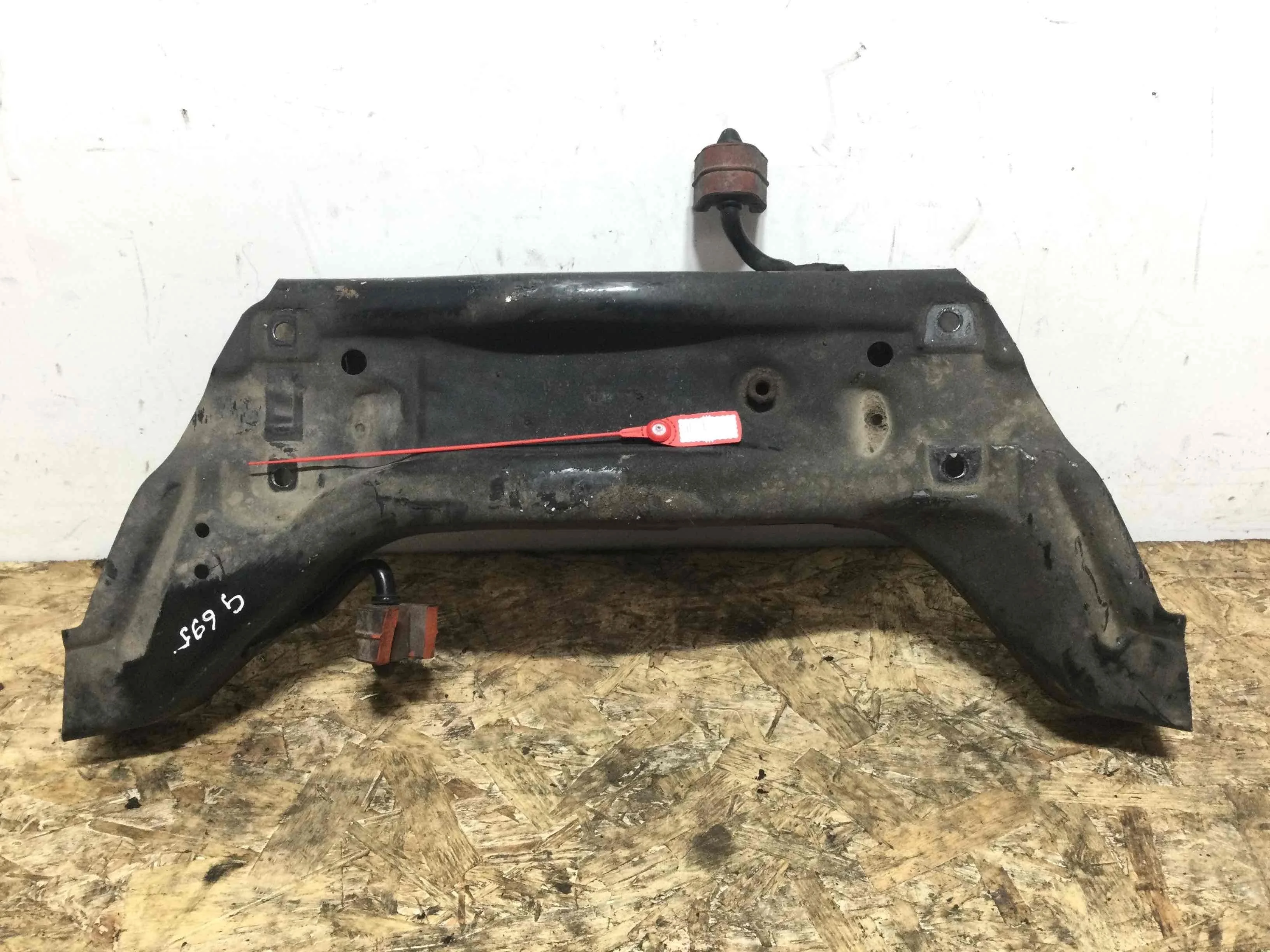 Балка подвески передняя (подрамник) Volkswagen Fox 1 поколение (2003-2009) бензин 1.2 i Механика Х/б