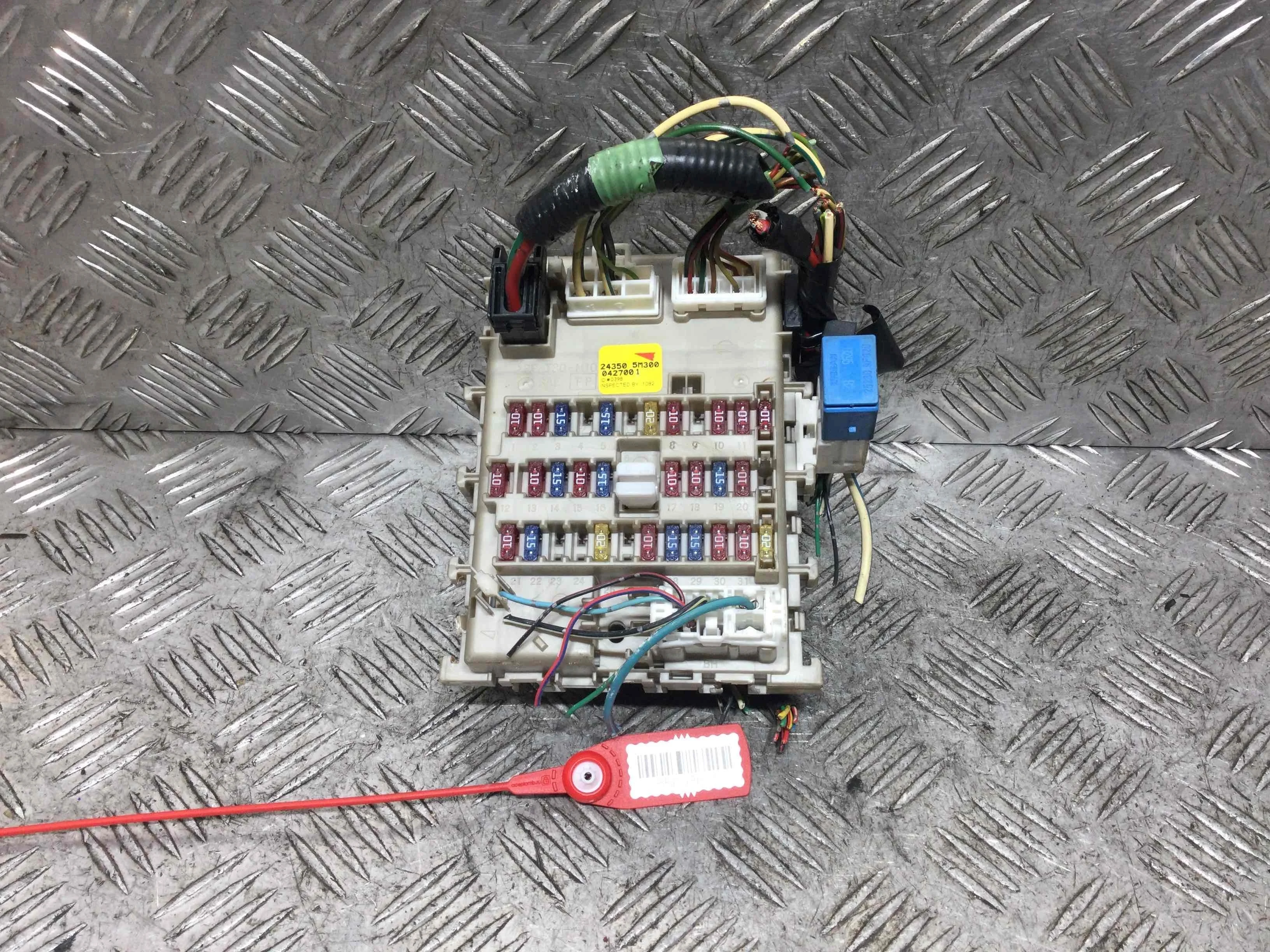 Блок предохранителей Nissan Almera N16 (2000-2003) бензин 1.5 i Механика Х/б