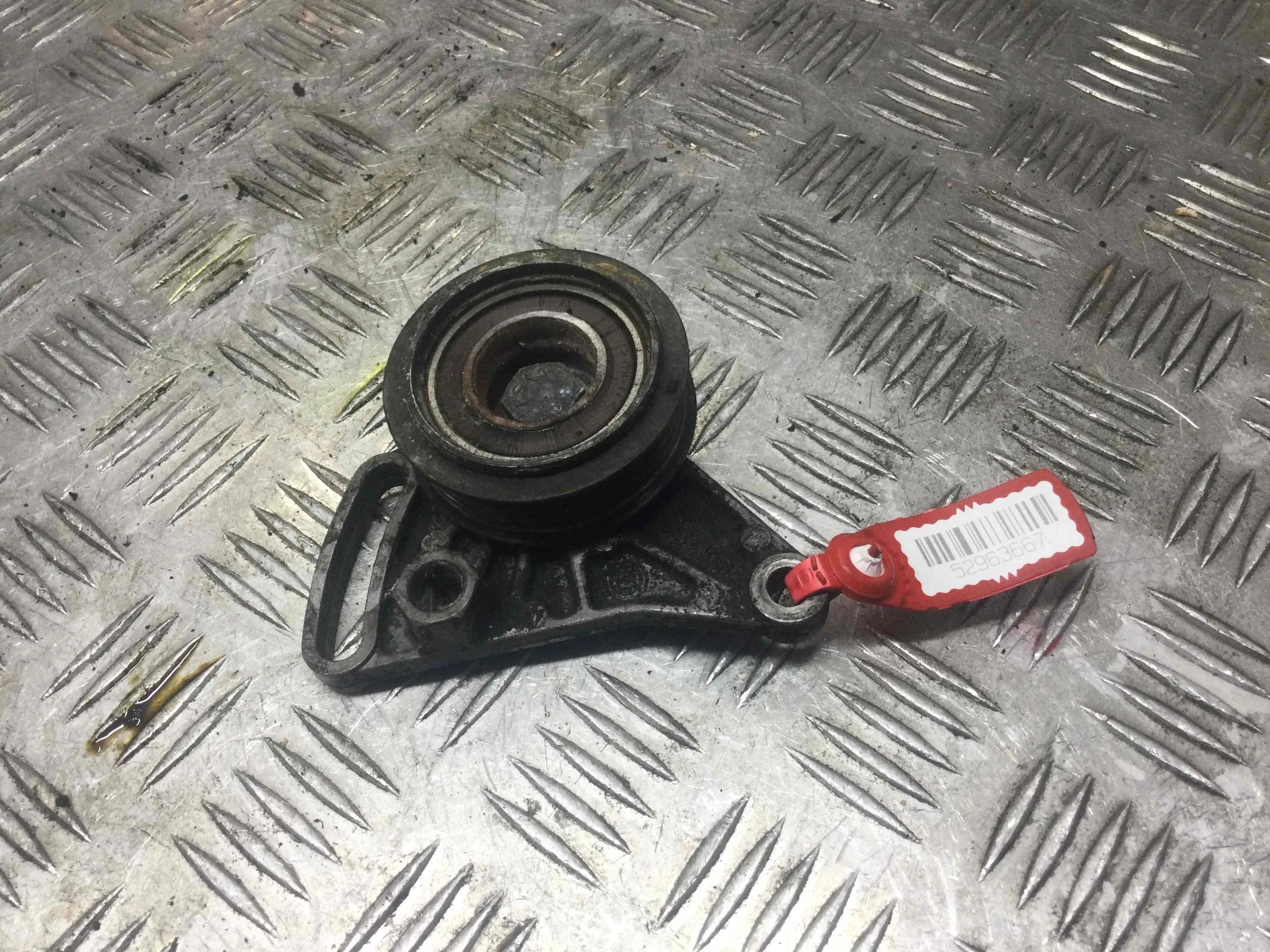 Натяжитель ремня генератора Volkswagen Passat B5 (1996-2000) бензин 1.8 i Механика Универсал