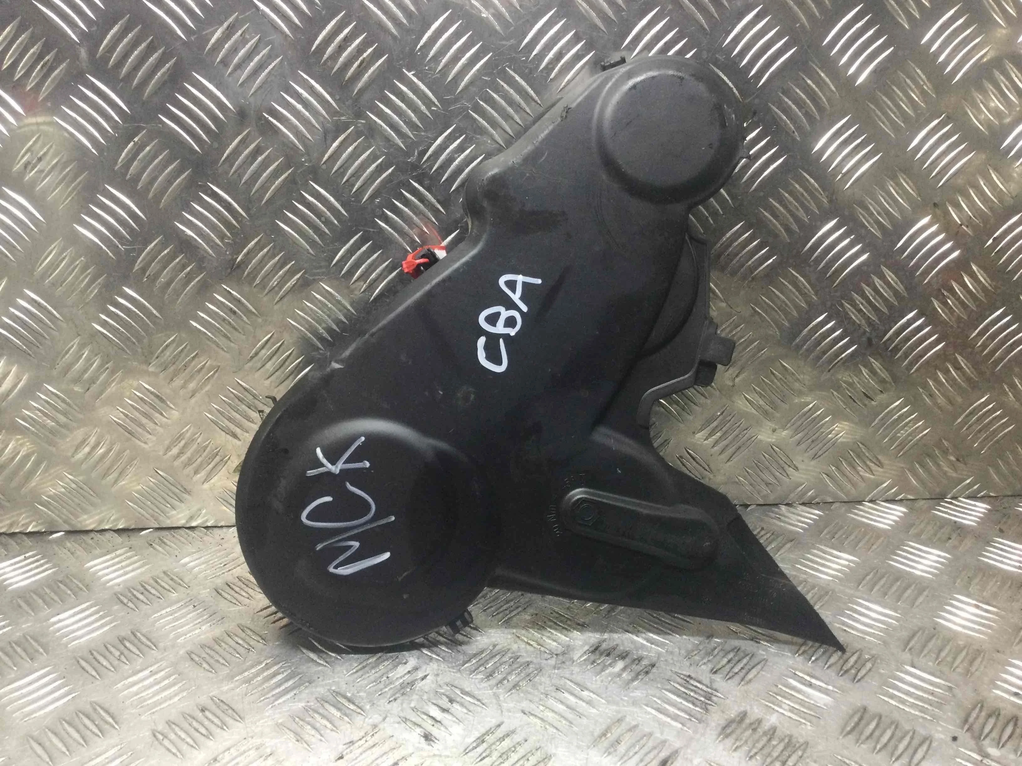 Защита (кожух) ремня ГРМ Volkswagen Golf 5 поколение (2004-2009) дизель 2.0 DTI Механика Х/б