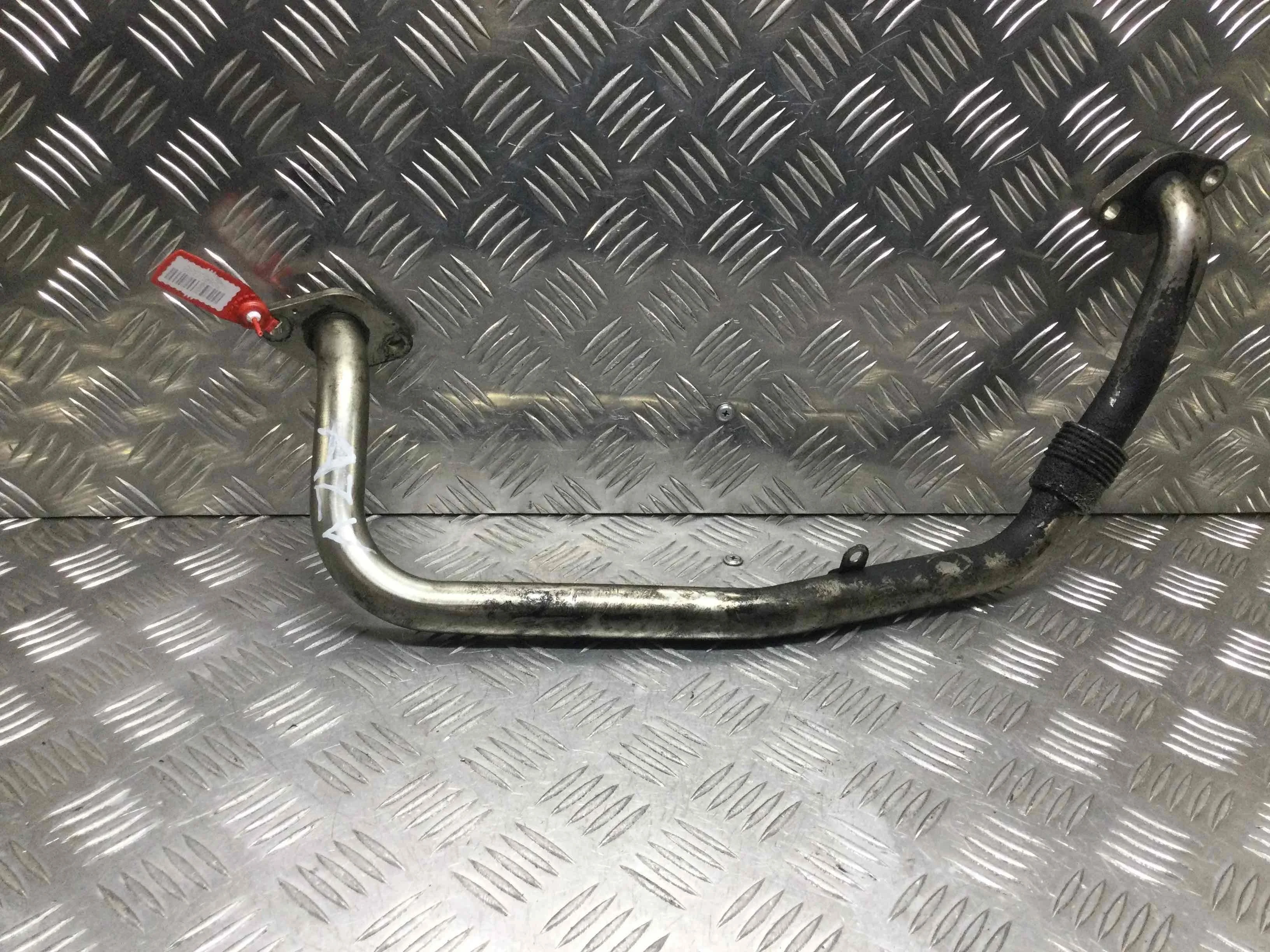 Трубка системы рециркуляции EGR Volkswagen Golf 4 поколение (1997-2004) дизель 2.0 TDI Механика Х/б