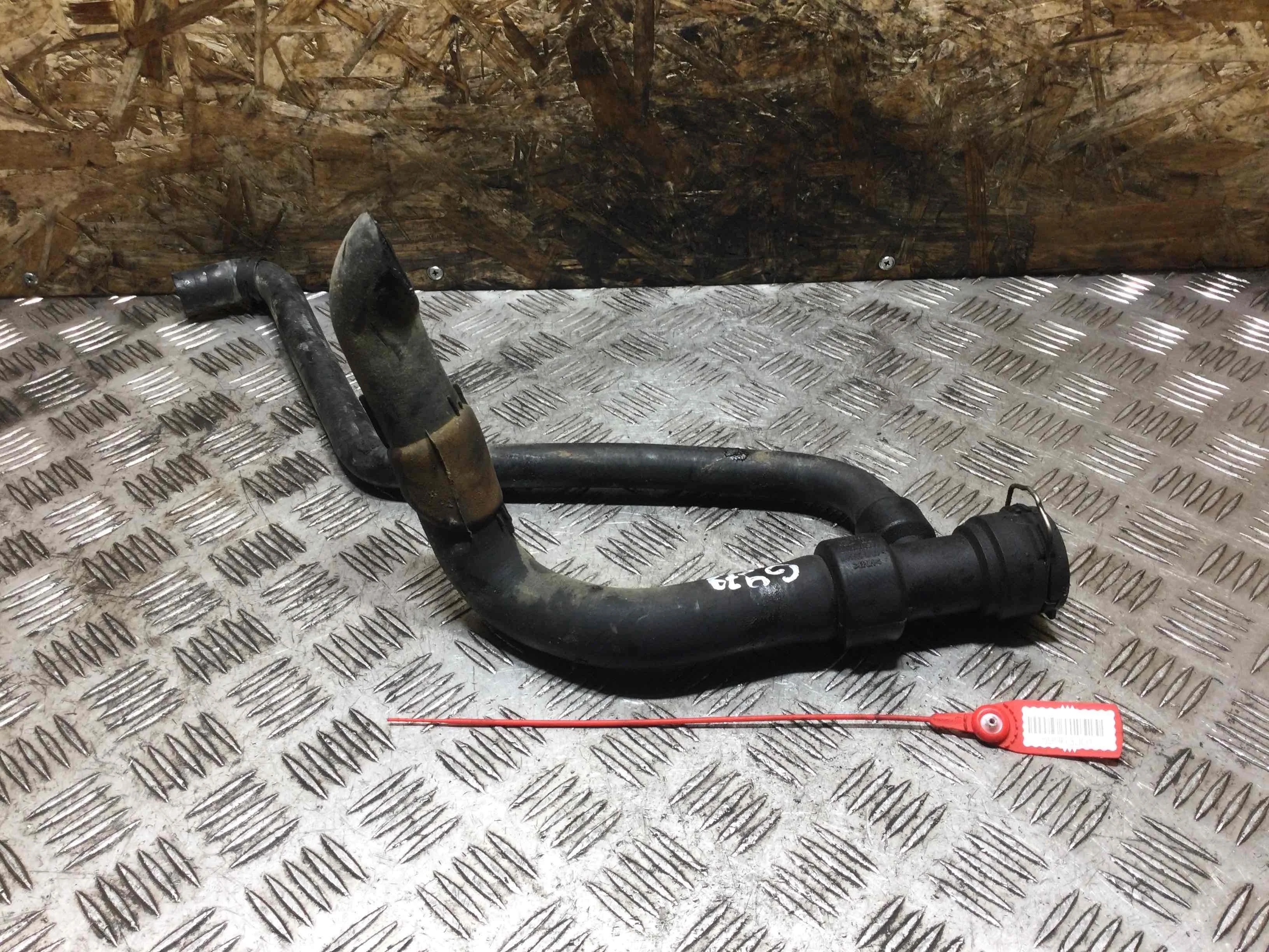 Патрубок радиатора Audi A4 B5 (1994-1999) бензин 1.6 i Механика Седан