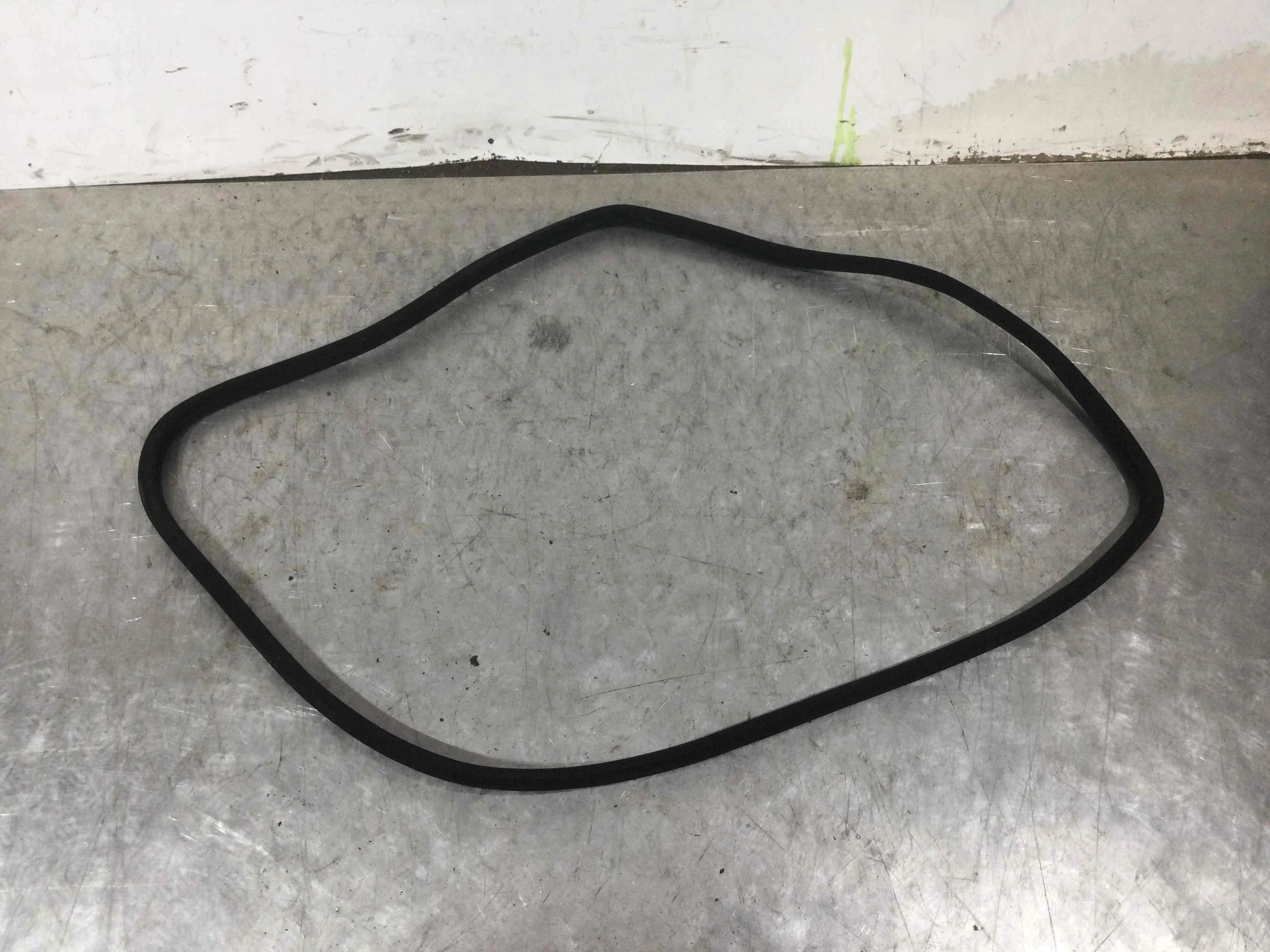 Уплотнитель Mercedes C-klasse W203/S203/CL203 (2000-2004) дизель 2.2 CDI Автомат Седан