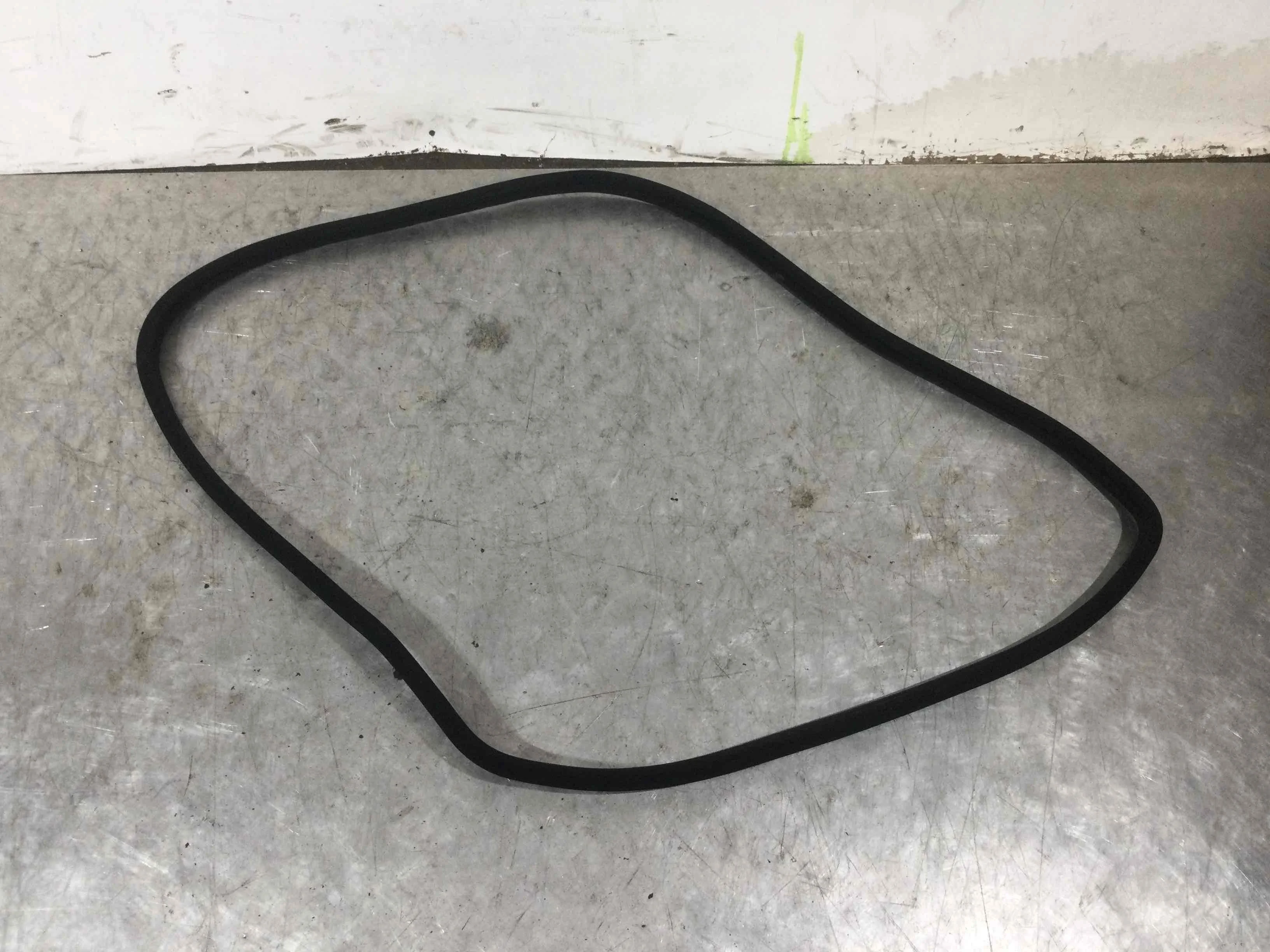 Уплотнитель Mercedes C-klasse W203/S203/CL203 (2000-2004) дизель 2.2 CDI Автомат Седан