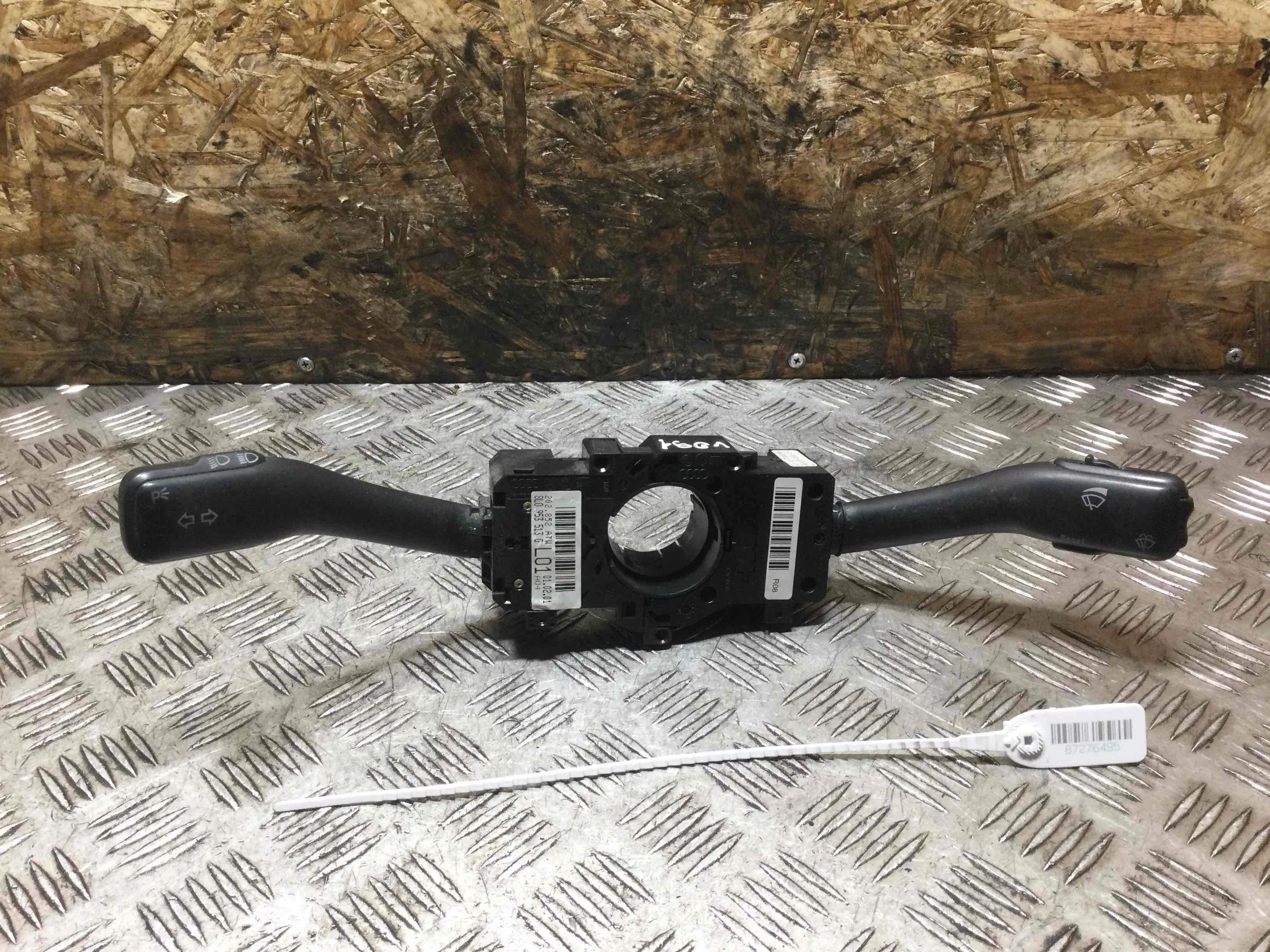 Переключатель подрулевой (стрекоза) Audi A6 C5/4B (1997-2004) дизель 2.5 TDI Автомат Седан