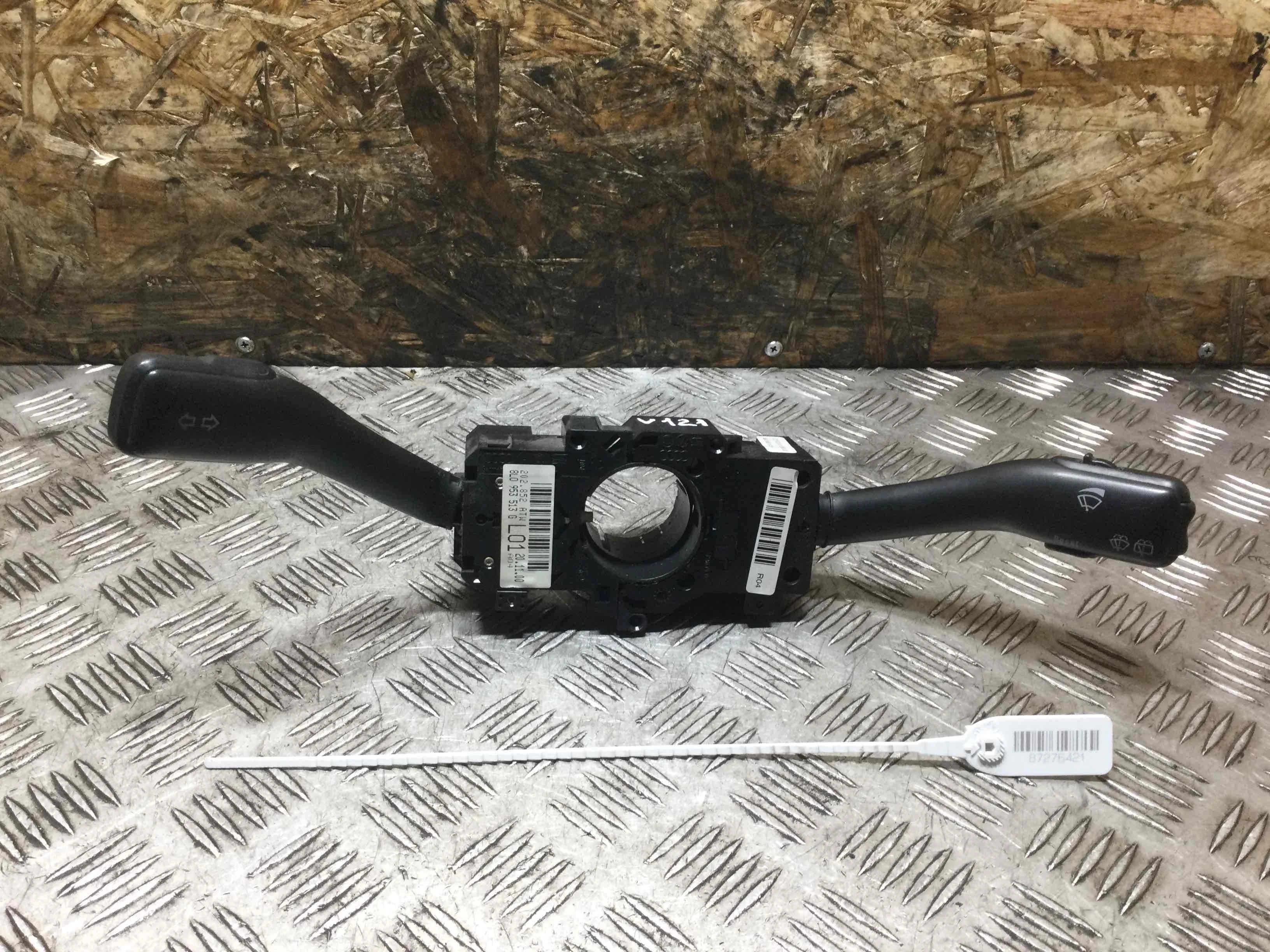 Переключатель подрулевой (стрекоза) Audi A6 C5/4B (1997-2004) дизель 2.5 TDI Автомат Универсал