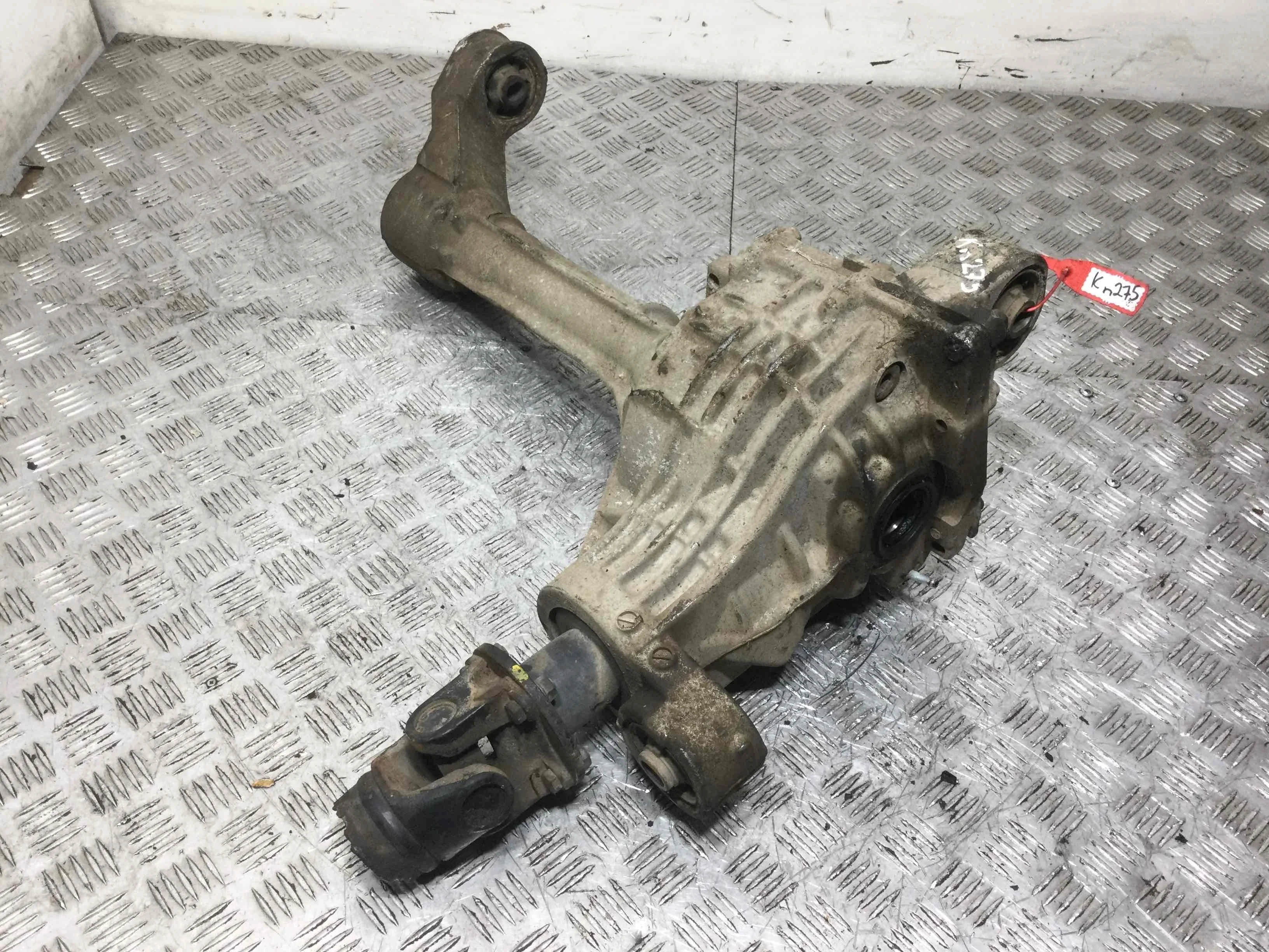 Редуктор переднего моста Nissan Navara D40 (2005-2010) дизель 2.5  Механика