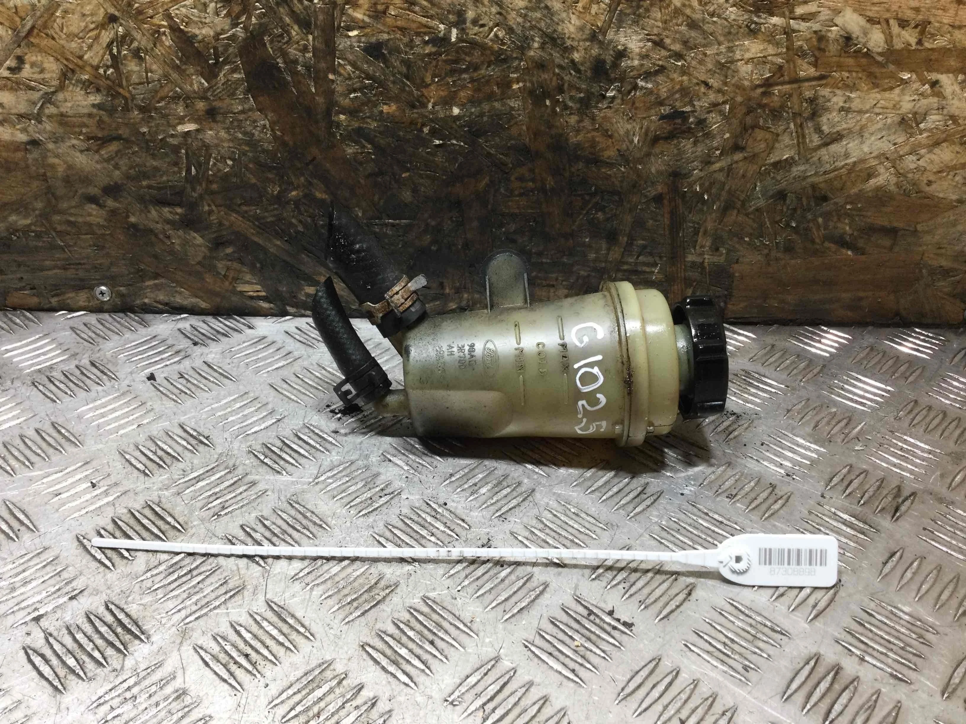 Бачок гидроусилителя Ford Focus 1 поколение (1998-2001) бензин 1.6 i Механика Универсал