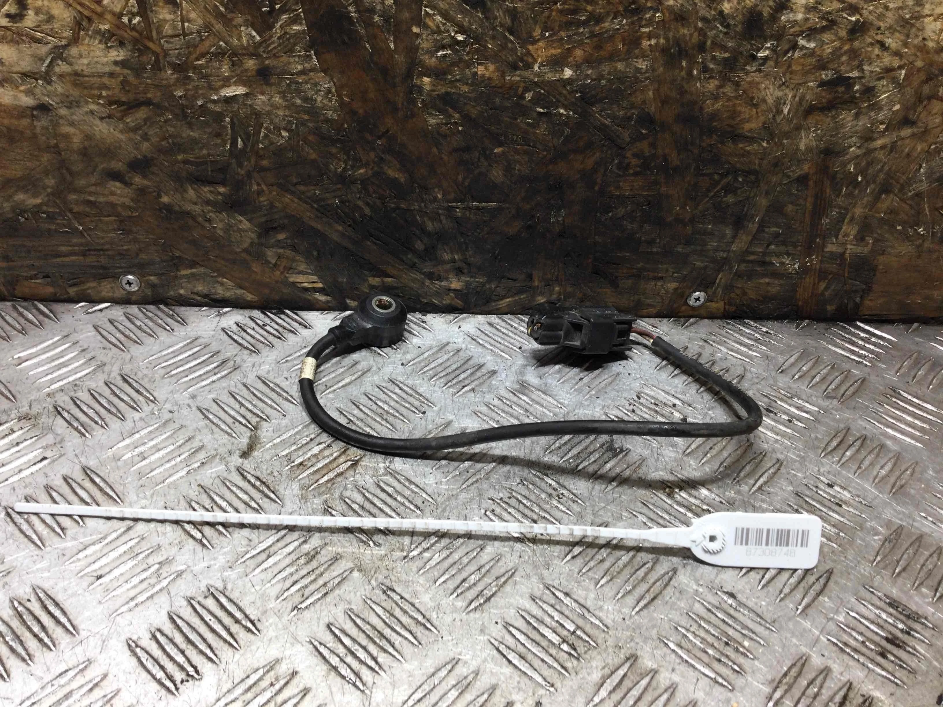 Датчик детонации Ford Fiesta 5 поколение (2001-2007) бензин 1.4 i Механика Х/б