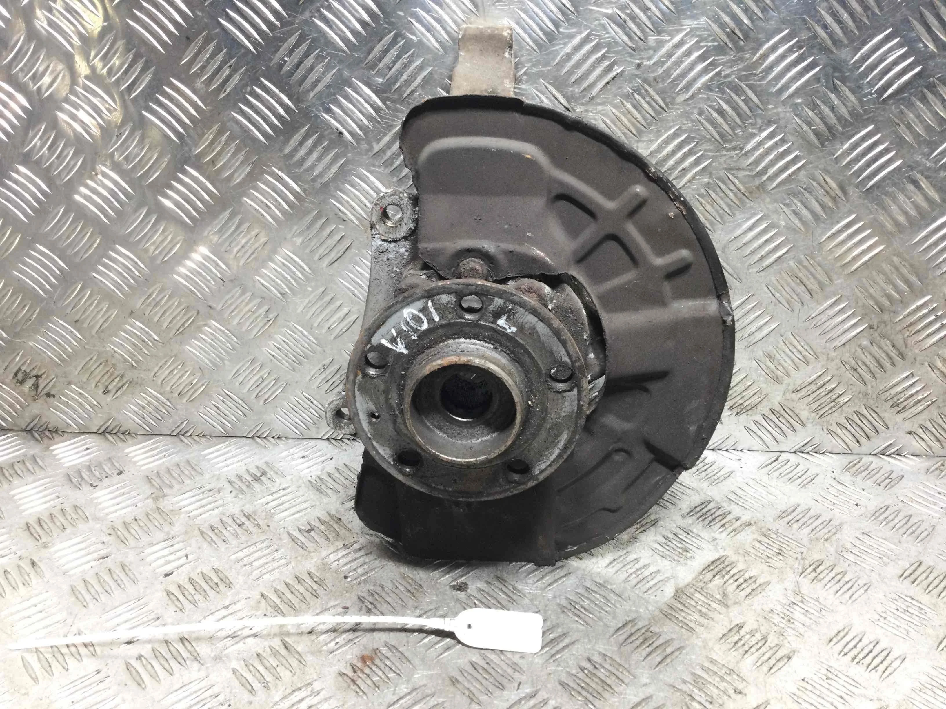 Ступица передняя левая Volvo S80 1 поколение (1998-2006) бензин 2.8 i Автомат Седан