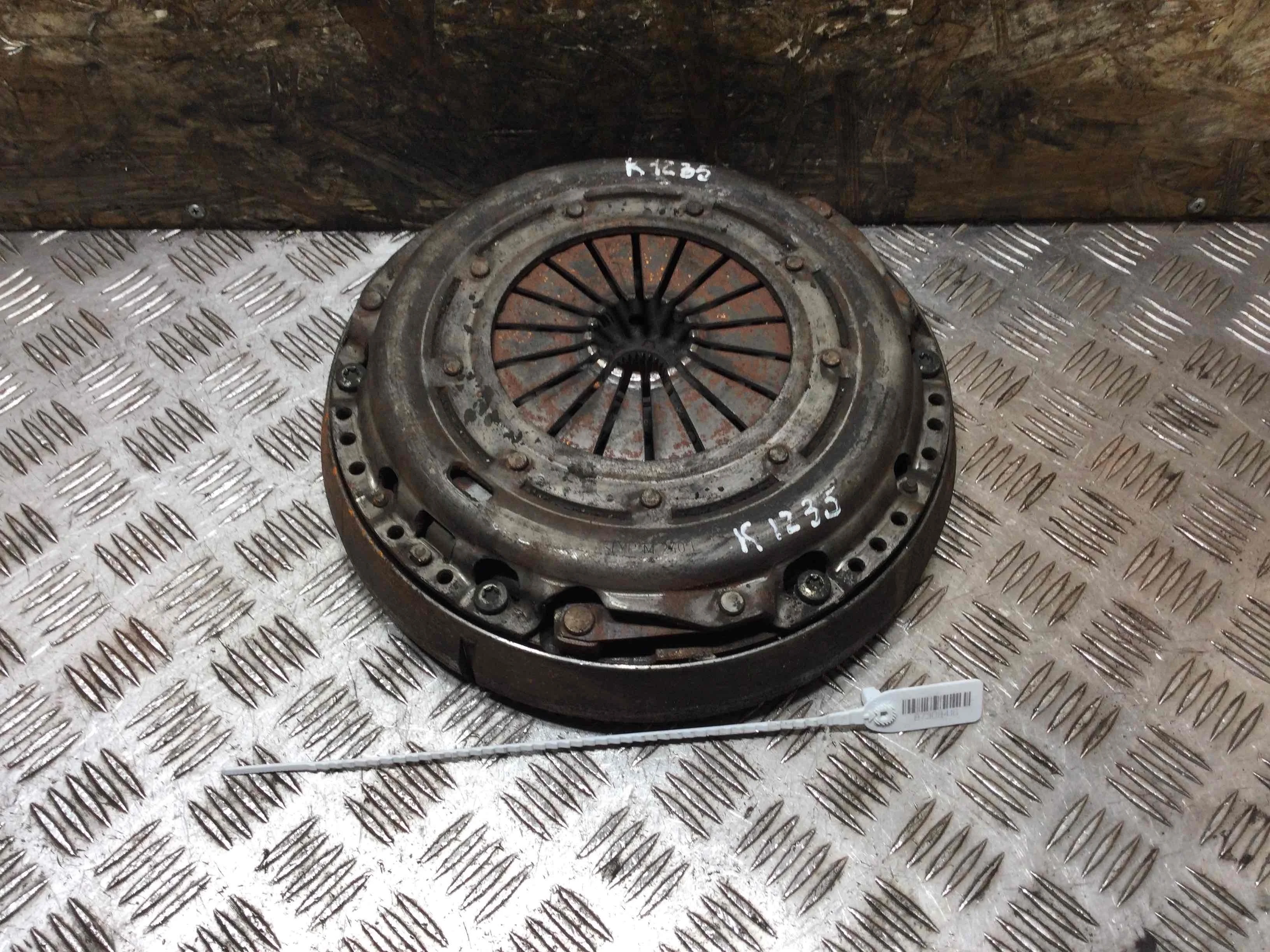 Маховик Ford Focus 2 поколение (2005-2008) дизель 1.6 TDCi Механика Х/б