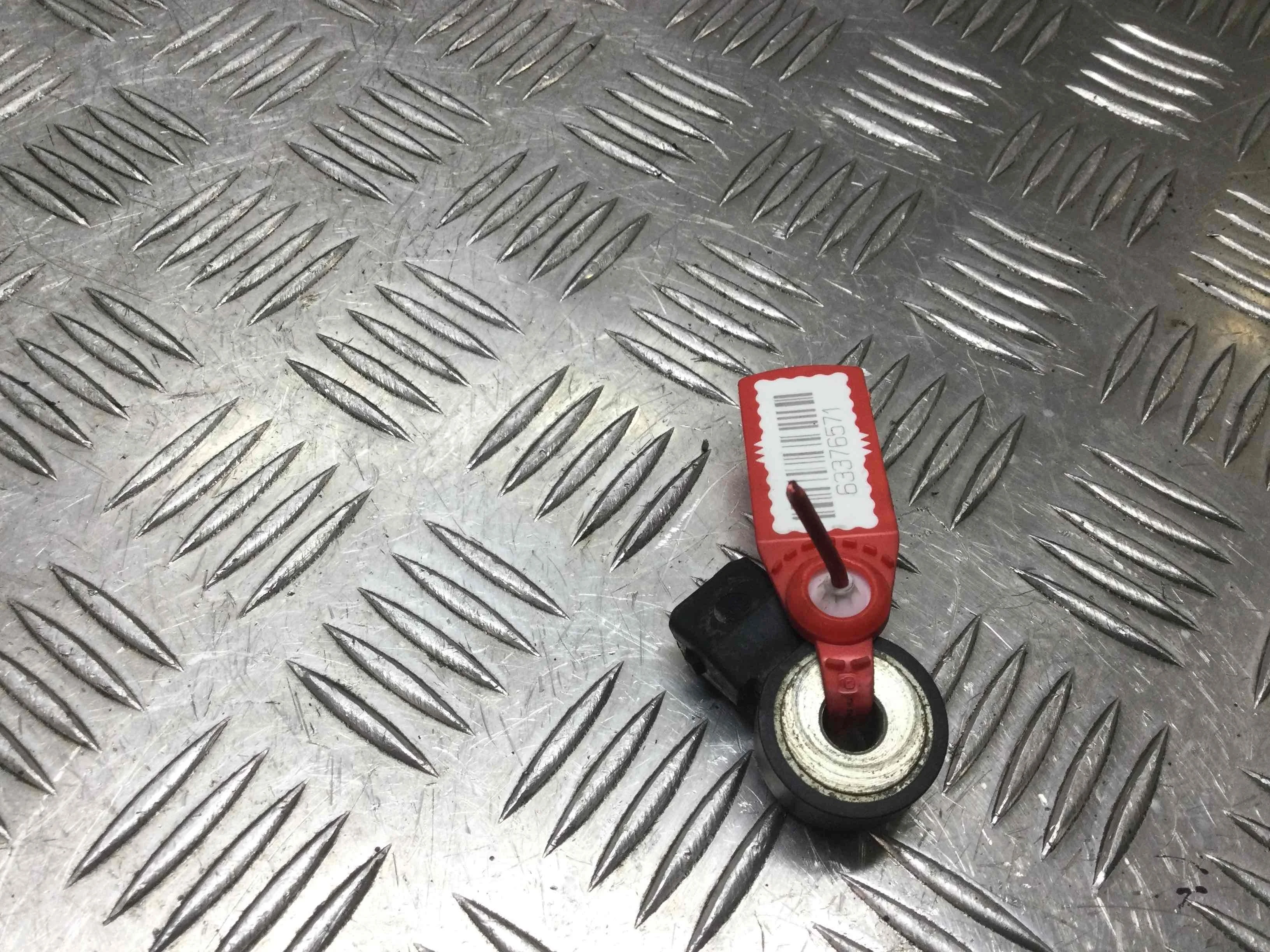 Датчик детонации Nissan Almera N16 [рестайлинг] (2003-2006) бензин 1.5 i Механика Х/б