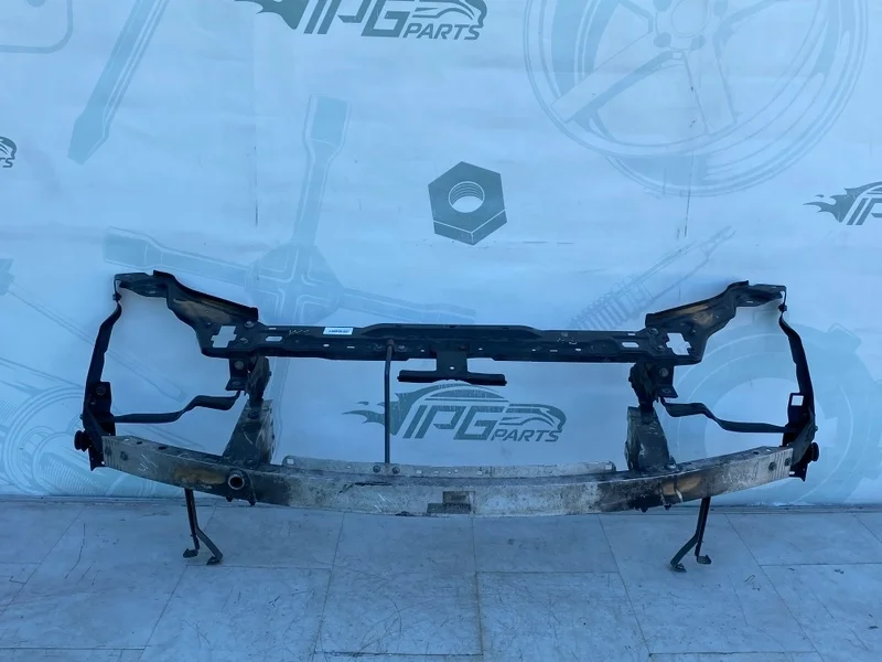 Передняя панель телевизор Mercedes-benz 2011 W204