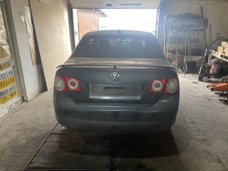 Продажа Volkswagen Jetta 1.6 (102Hp) (BSE) FWD AT по запчастям