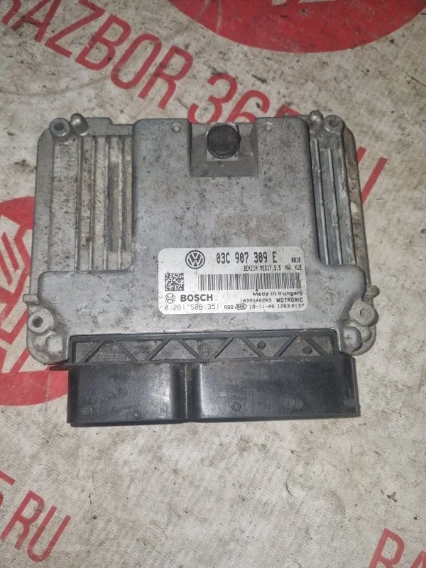 Блок управления двс Volkswagen Golf 2011 5K1