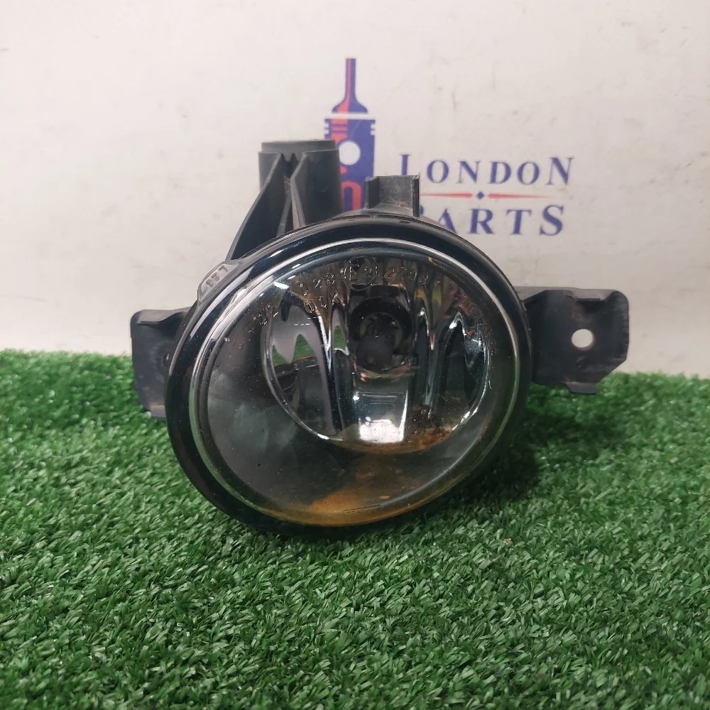 Фара противотуманная BMW X3 E83