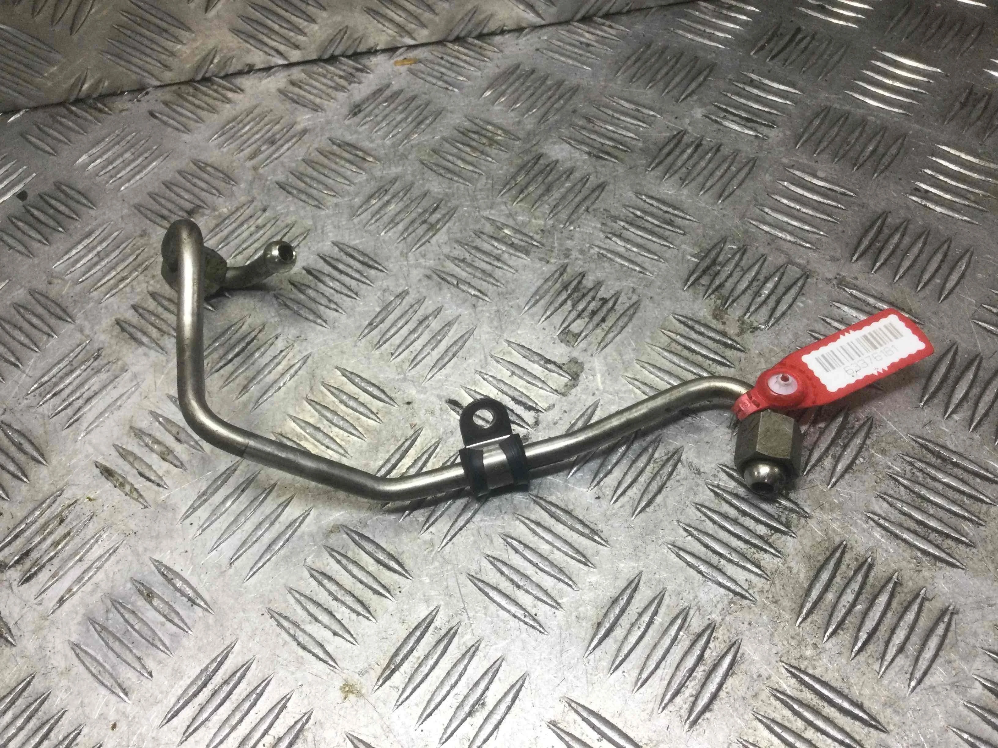 Трубка топливная Audi A5 8T (2007-2011) бензин 1.8 TFSI Механика Седан