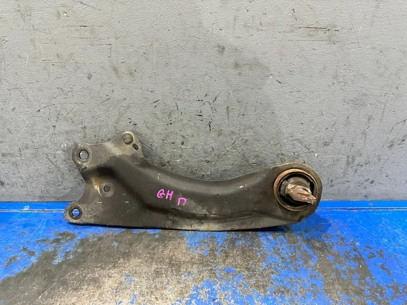 Рычаг продольный Mazda 6 GH