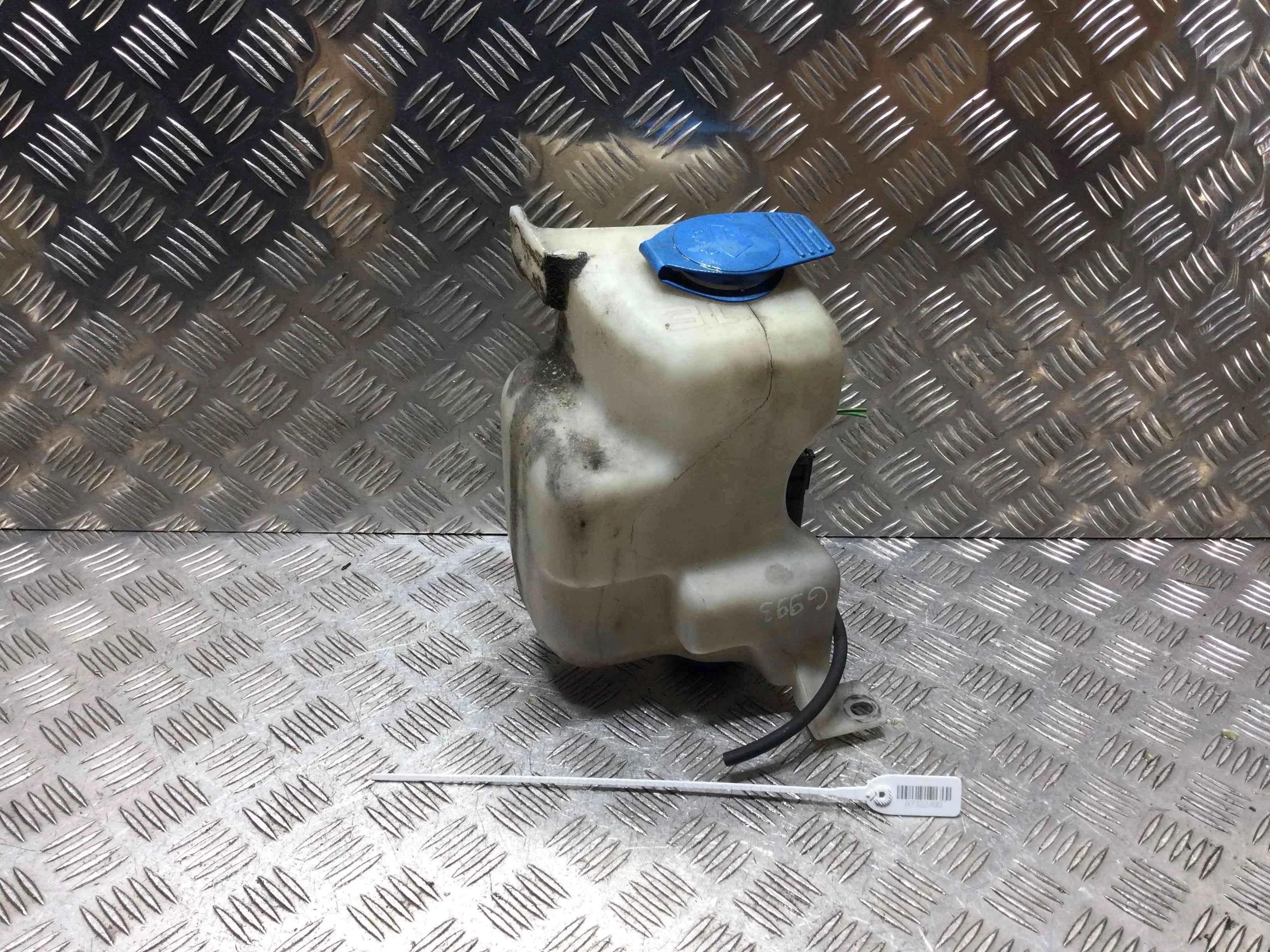 Бачок омывателя Audi A3 8L (1996-2000) бензин 1.8 i Автомат Х/б