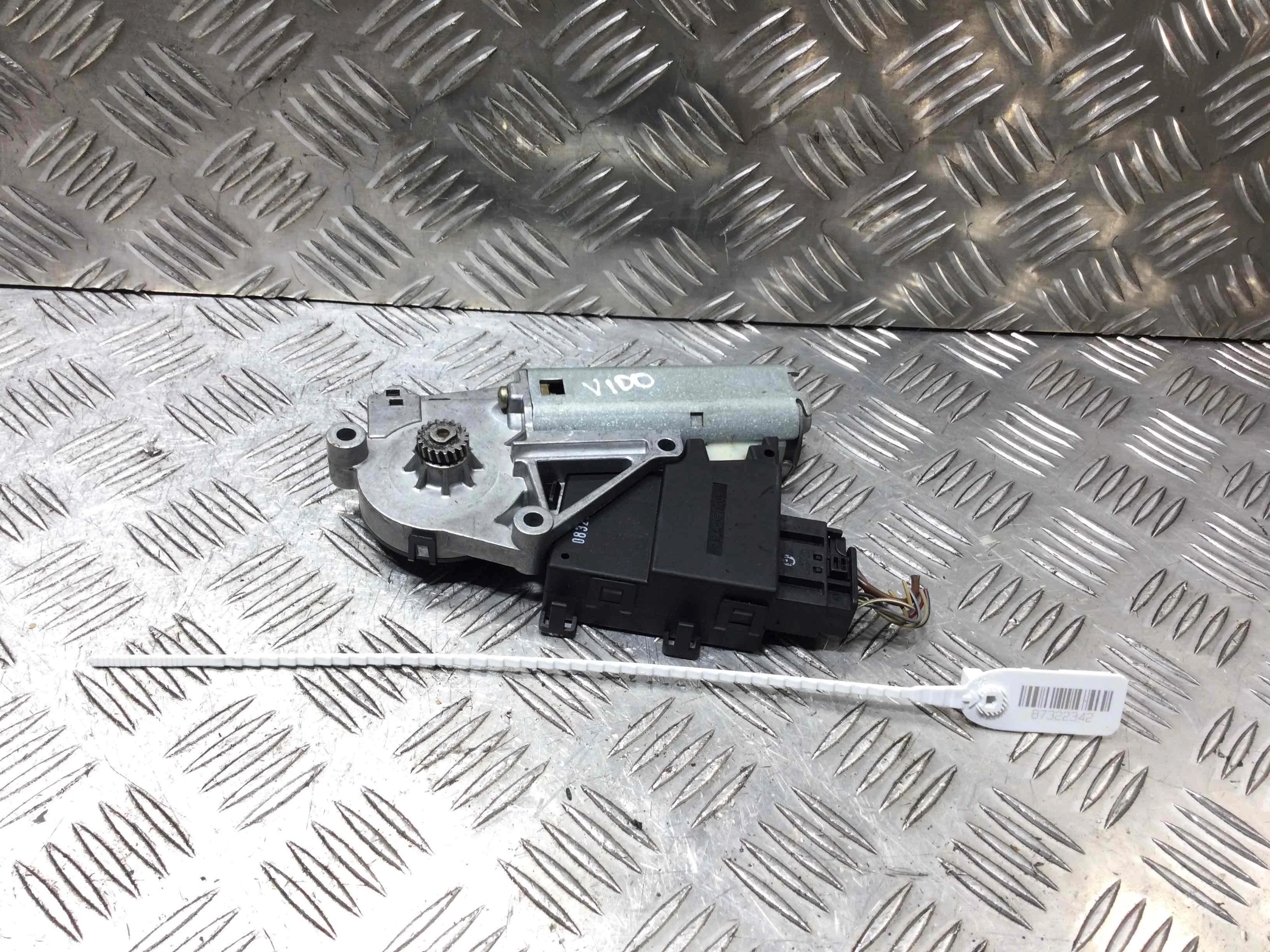 Двигатель электролюка BMW 5-Series E39 [рестайлинг] (2000-2004) дизель 2.5  Автомат Универсал