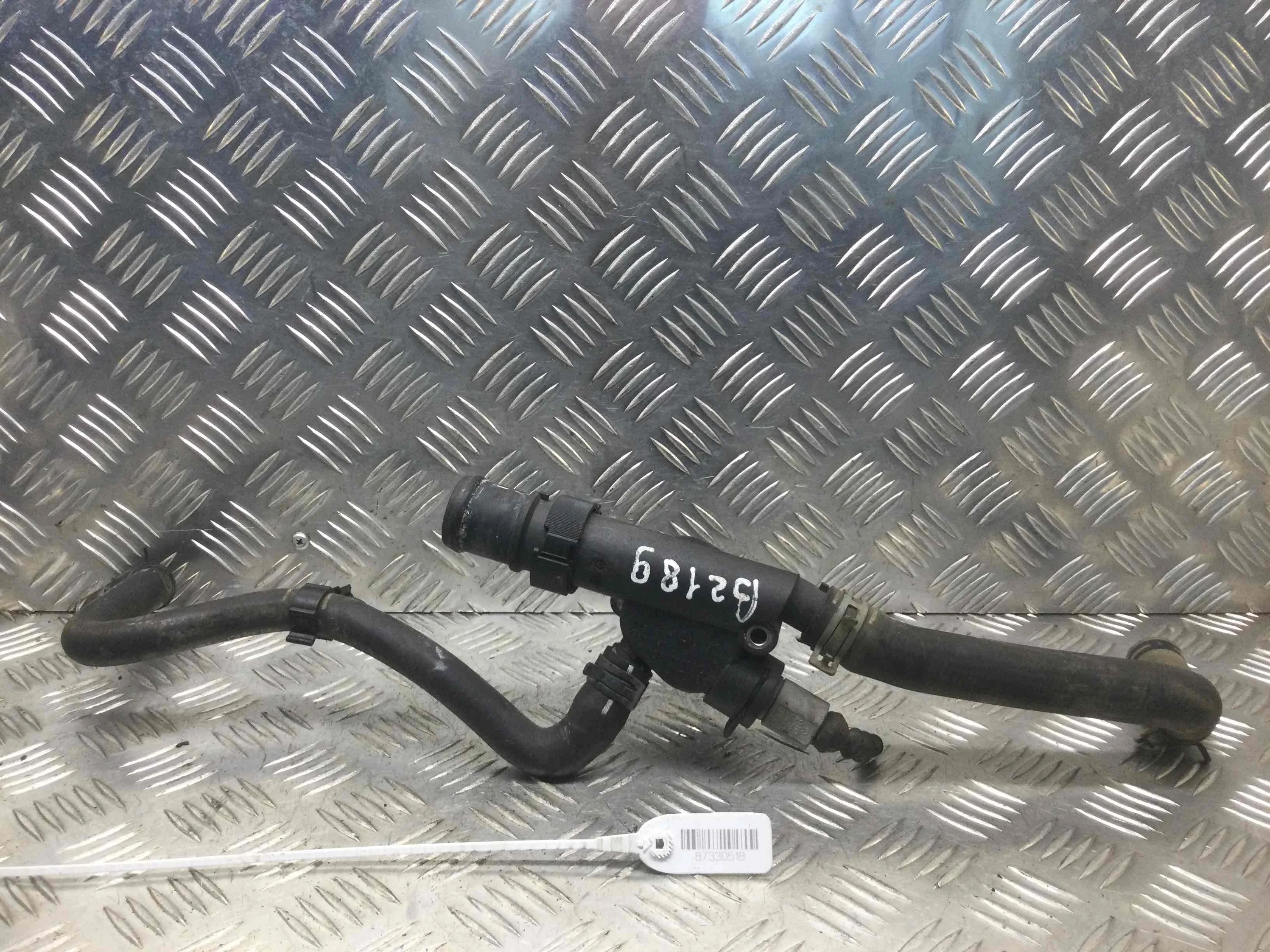 Фланец (тройник) системы охлаждения SEAT Alhambra 1 поколение [рестайлинг] (2000-2010) дизель 2.0 TDI Механика Минивэн