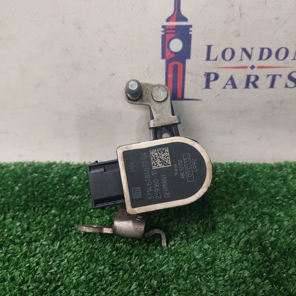 Датчик дорожного просвета BMW F10