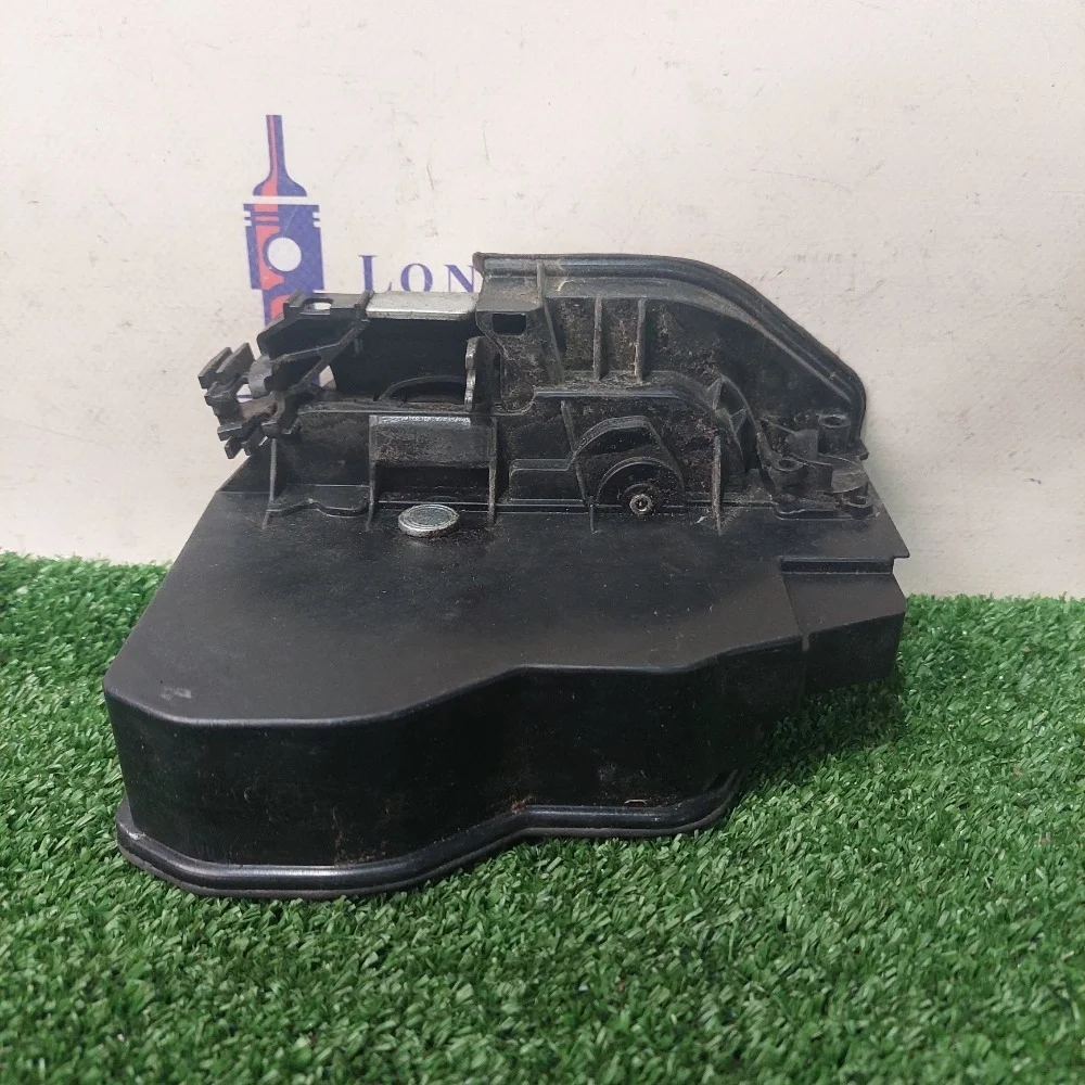 Замок двери BMW F10