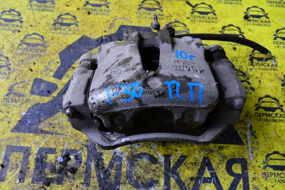 Суппорт тормозной передний правый для Hyundai i30