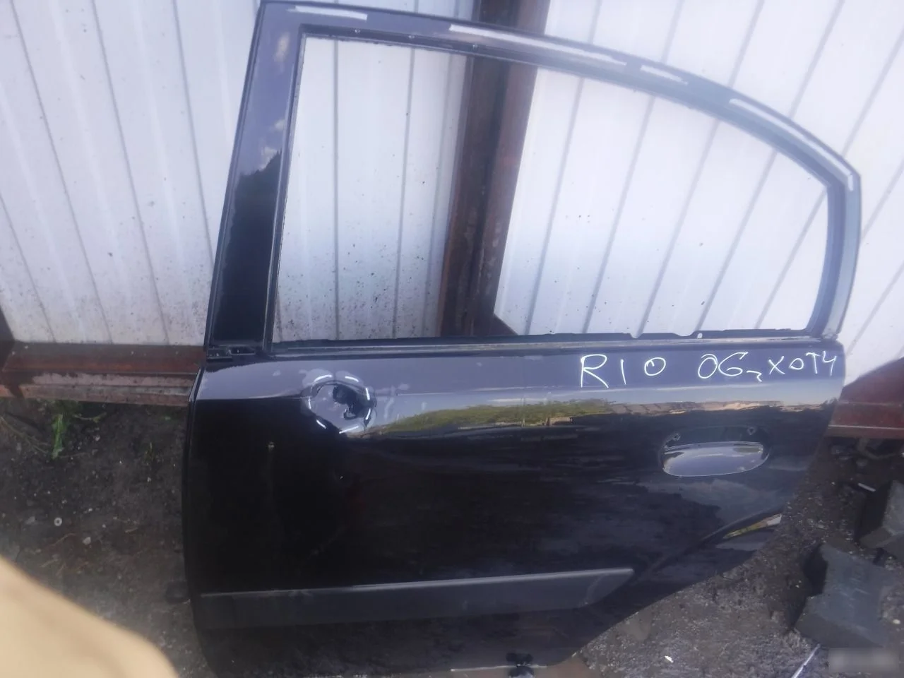 Дверь задняя левая kia rio 770031G210 Hyundai-Kia