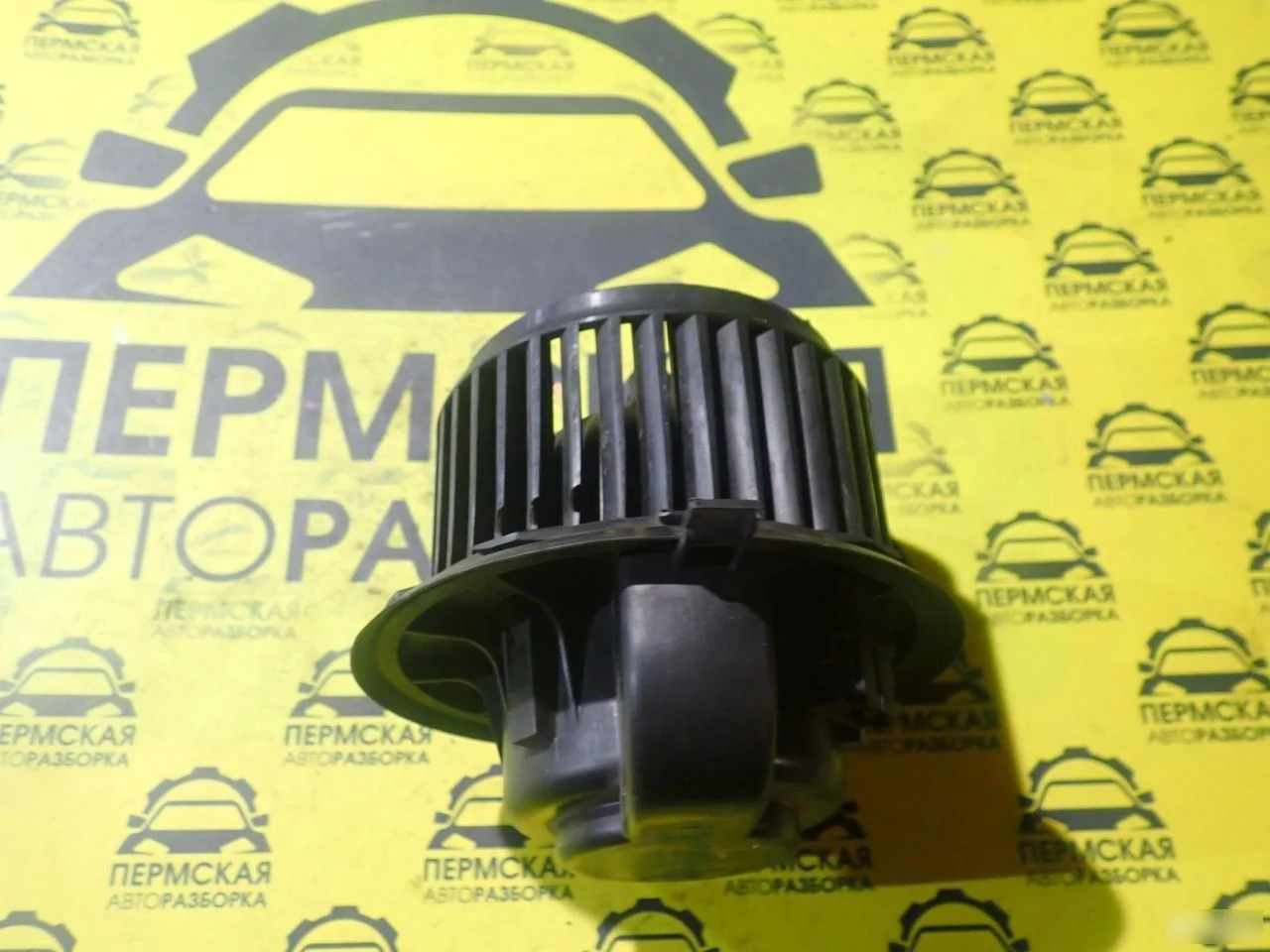 Моторчик отопителя Audi Q7 (4L) 2005-2015