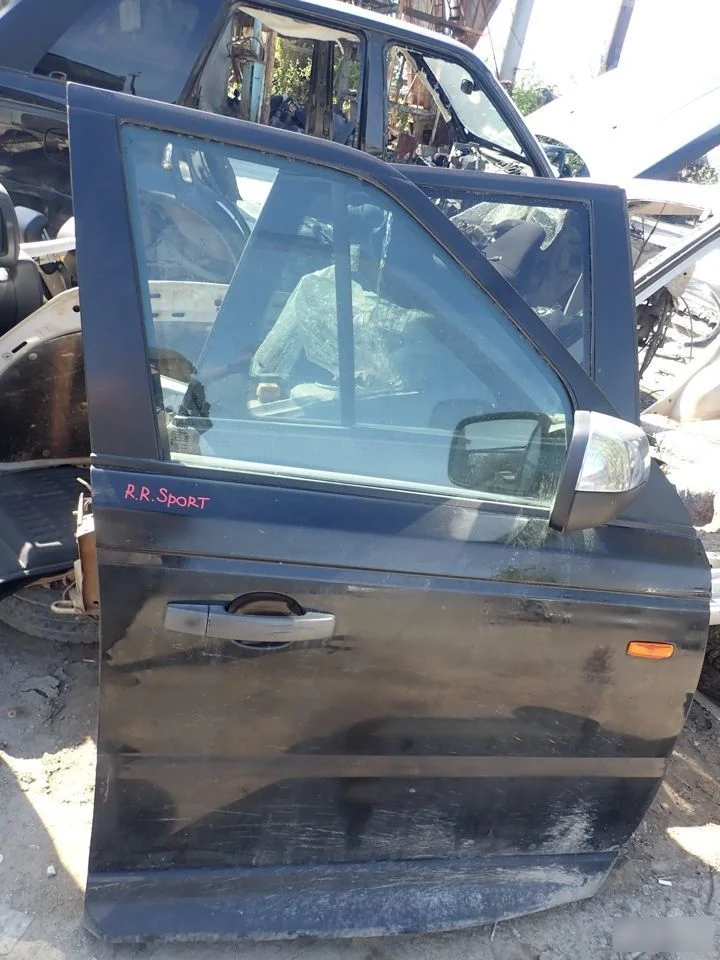 Дверь передняя правая Land Rover Range Rover Sport