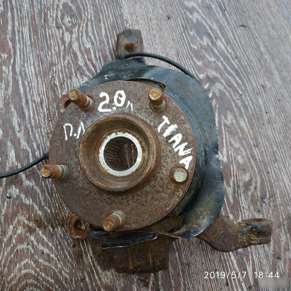 Цапфа для Nissan Teana J31 2003-2008