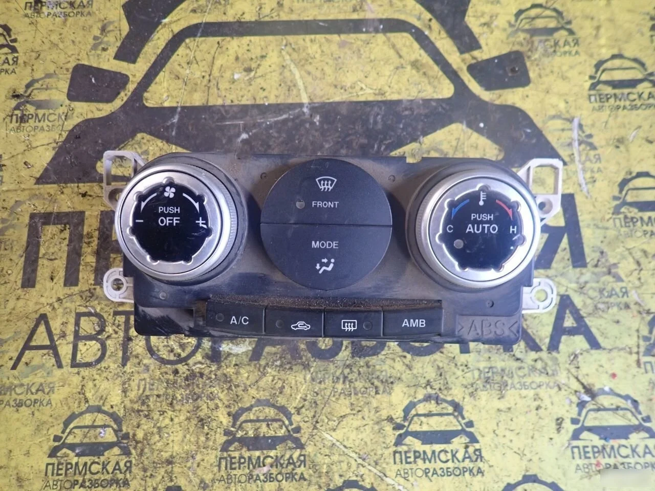 Блок управления климатической установкой Mazda CX7