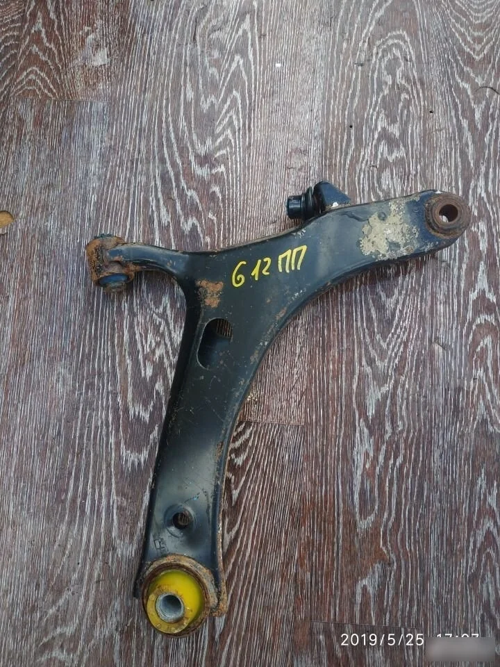 Рычаг передний правый для Subaru Impreza (G12)