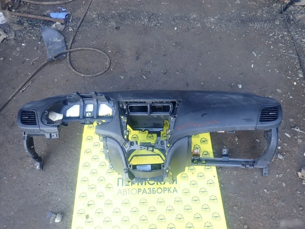 Торпедо для Hyundai Solaris 2010-2017