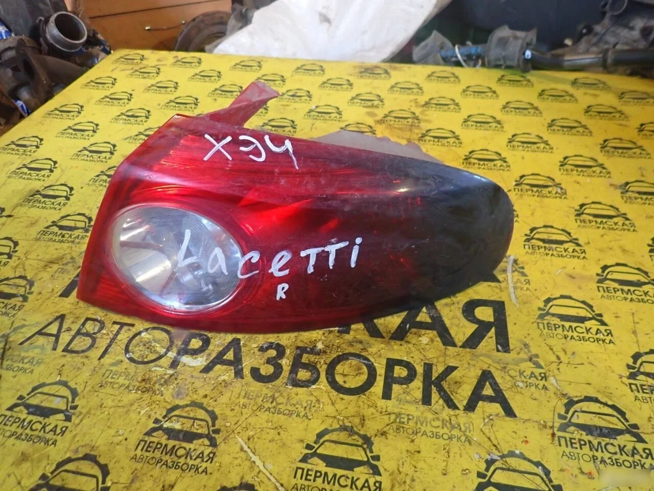 Фонарь задний наружный правый Chevrolet Lacetti