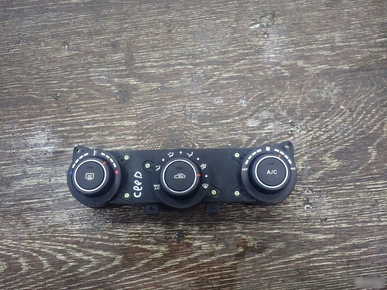 Блок управления отопителем для Kia Ceed 2007-2012