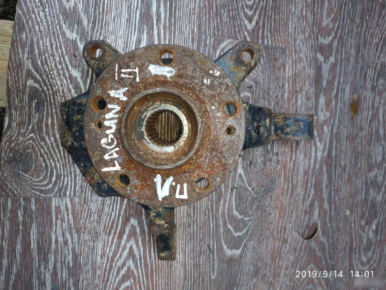 Цапфа для Renault Laguna II 2001-2008